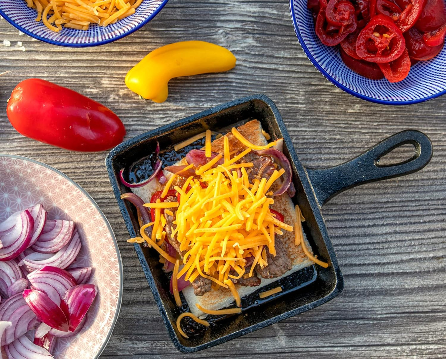 Eingebrannte Raclette Pfännchen-Set (6 Stück)