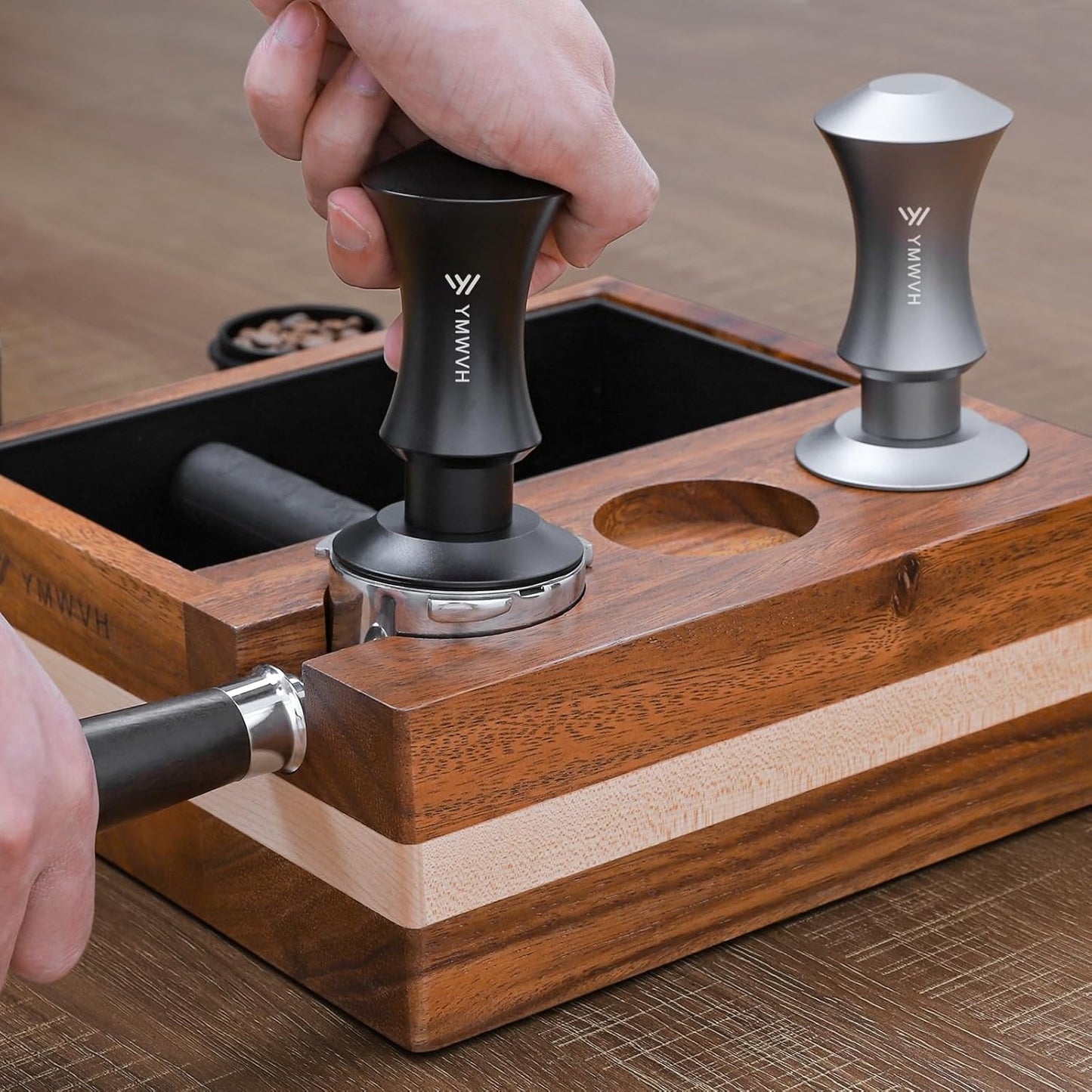 Espresso Tamper mit Ripple Base, Schwarz 58mm mit 20lb Ersatzfeder