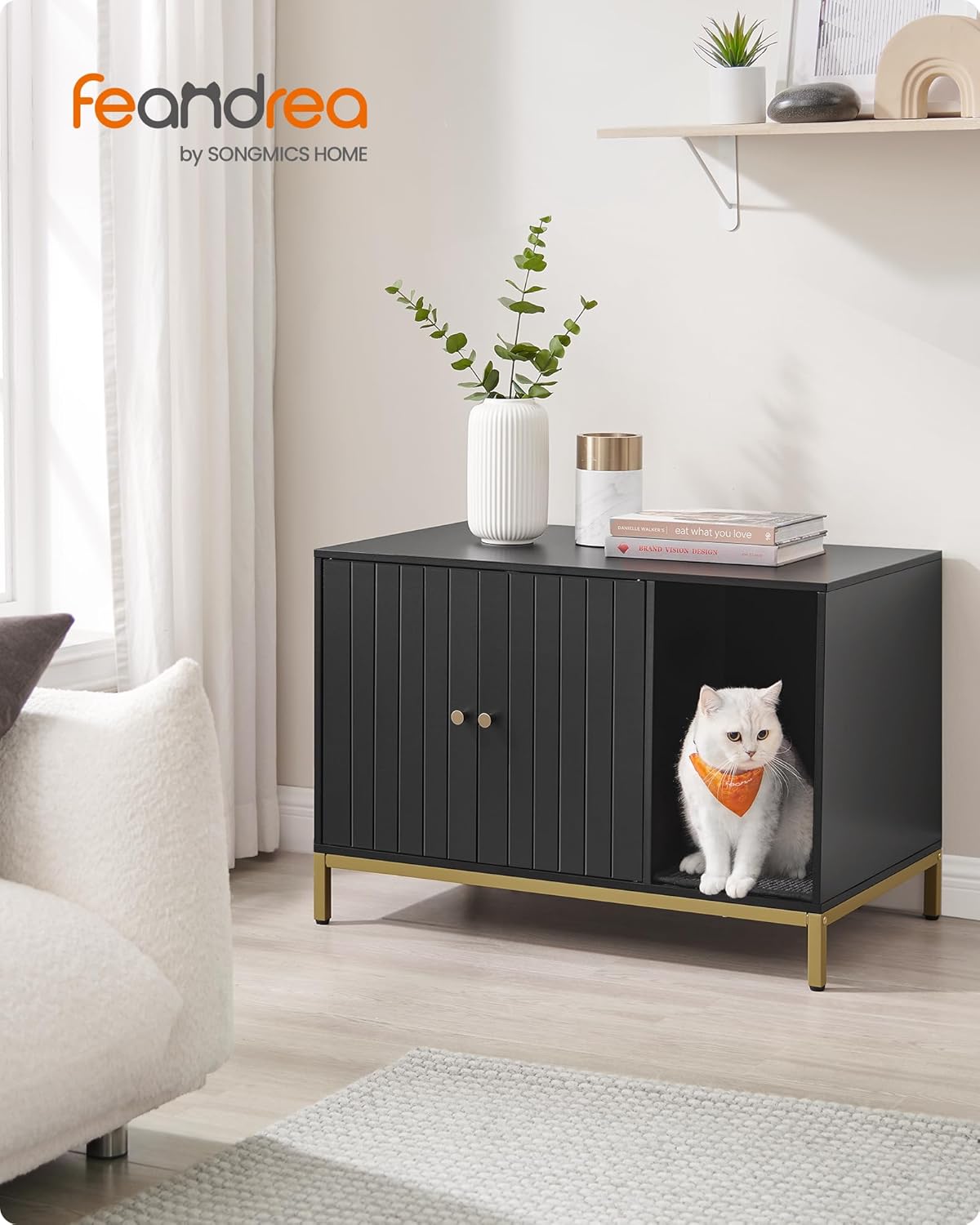 Katzenklo-Schrank PCL007B01 mit Kratzmatte und Beistelltischfunktion, 80 x 50 x 55 cm Schwarz + Goldfarben