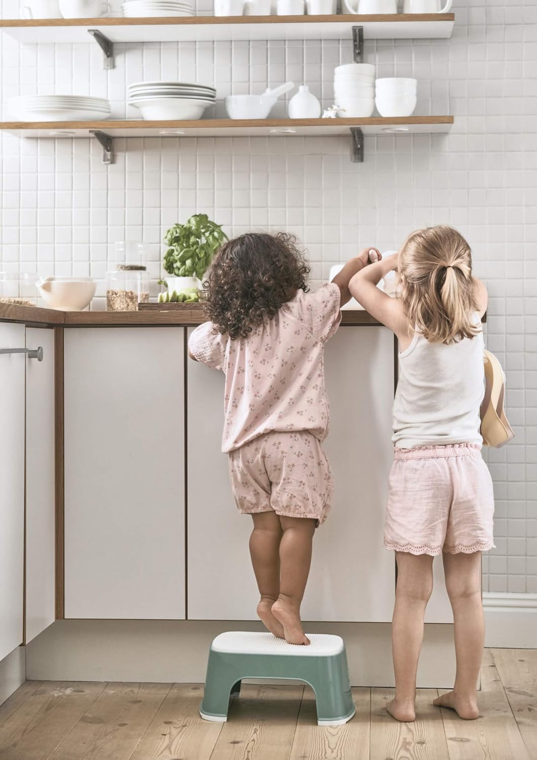 Rutschfester Tritthocker für Kinder, Graugrün/Weiss