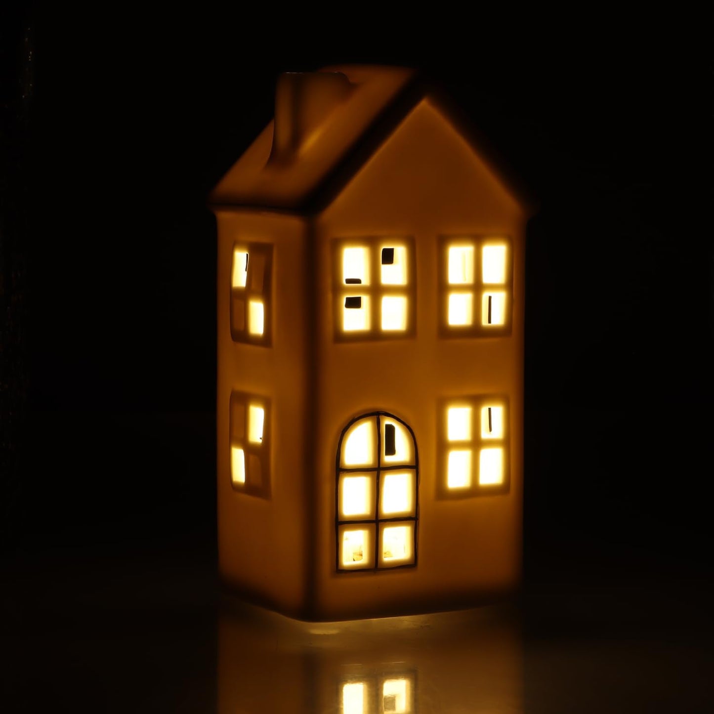 LED-Lichthaus für Winterdekoration, Haus - 15cm