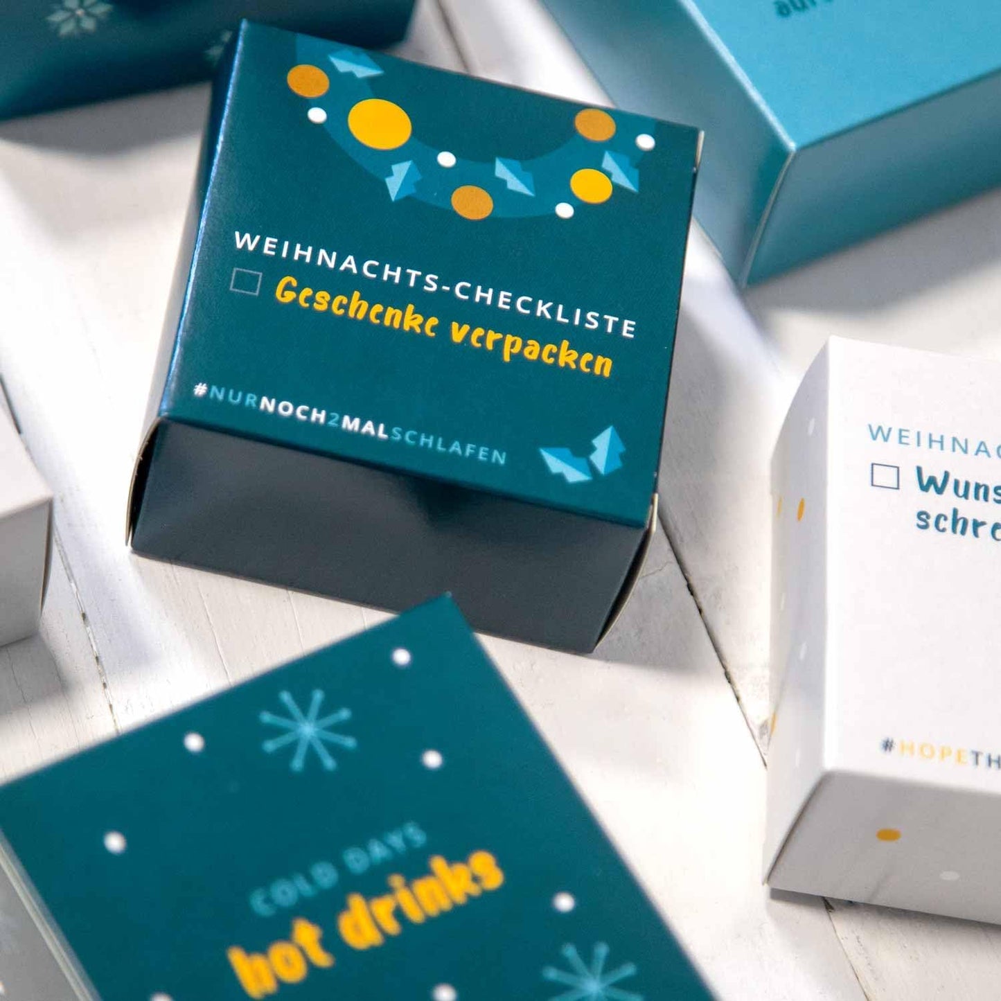 Tee-Adventskalender mit 24 Pyramidenbeuteln, Green Edition - Pyramidenbeutel