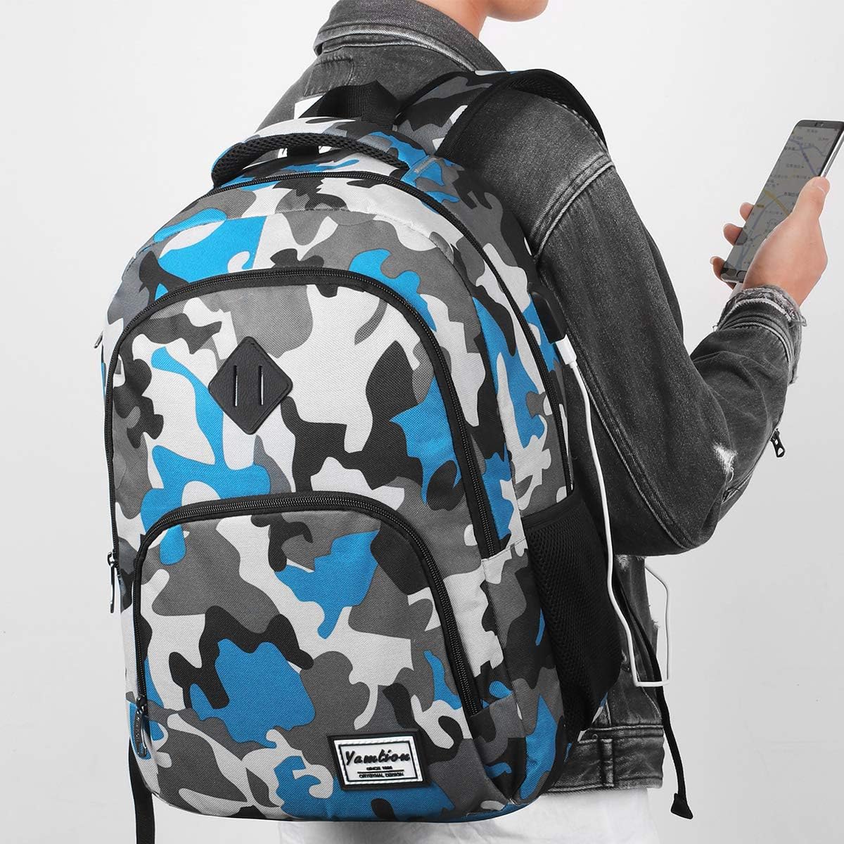 Schulrucksack mit USB-Ladeanschluss und Laptopfach, 15.6" B6-tarnung Blau