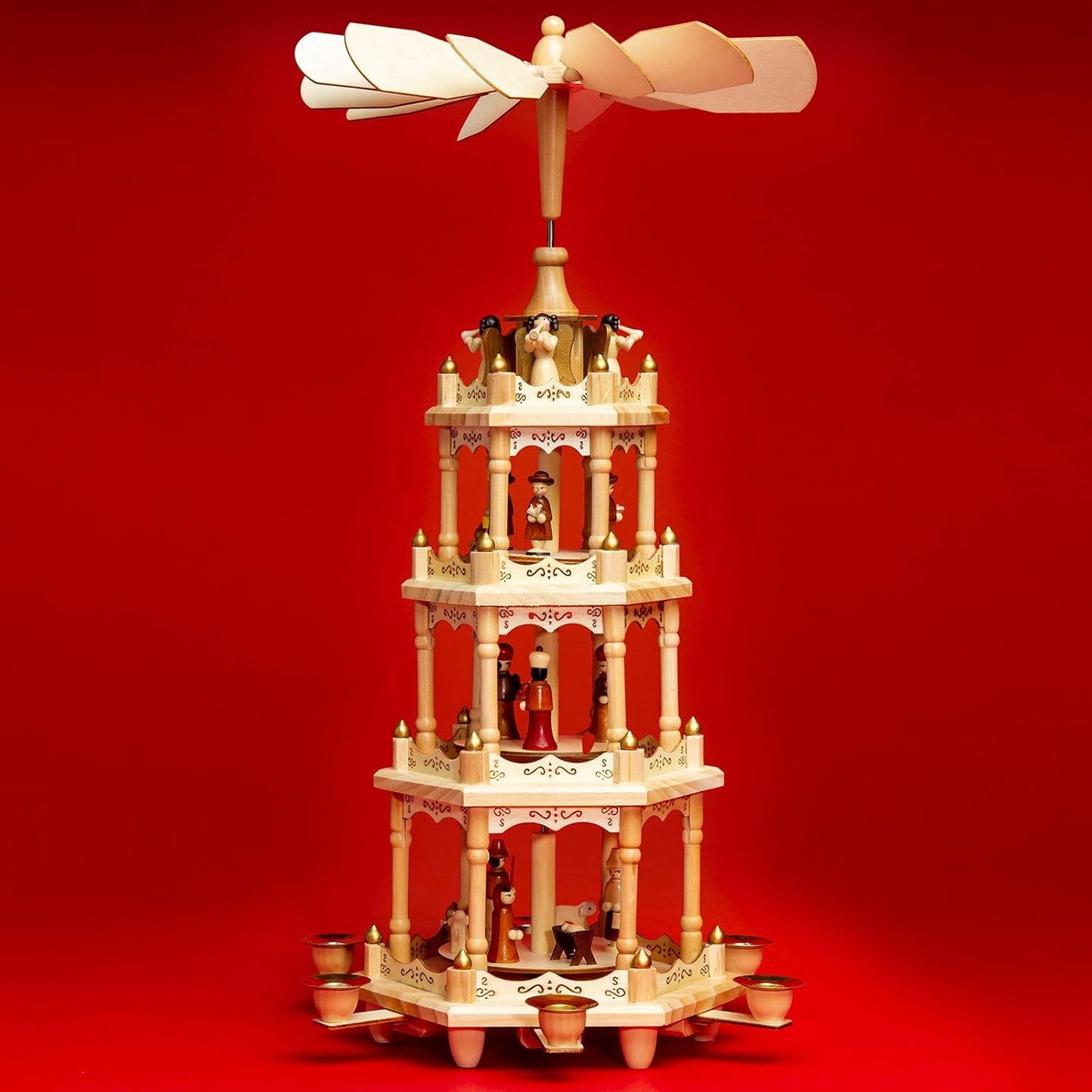 Klassische Weihnachtspyramide