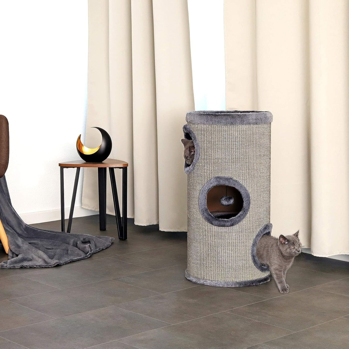 Kratztonne mit Spielball & Verstecken, Grau 70 cm Höhe