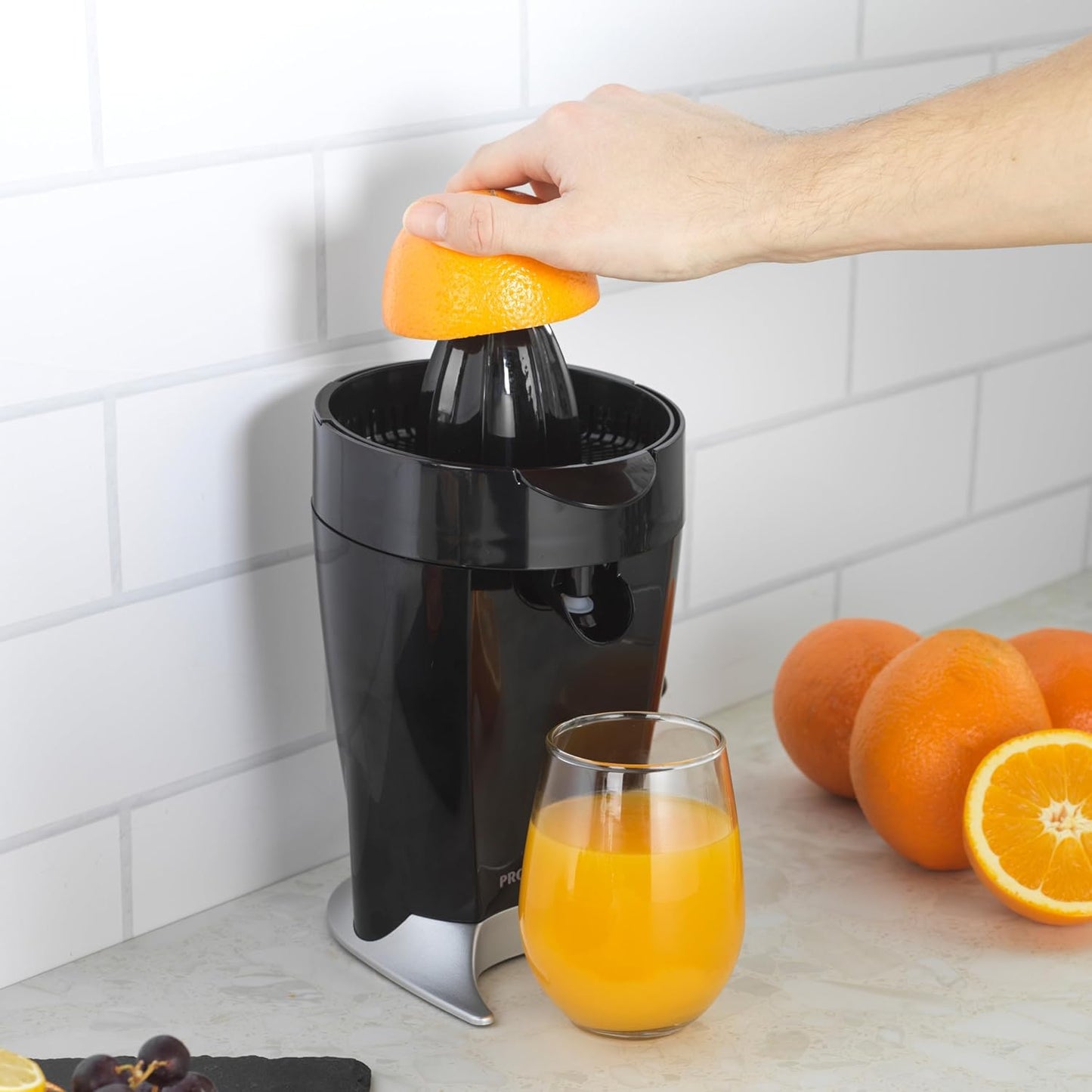 Elektrische Zitruspresse EK5882PVDE mit 2 Presskegeln, Entsafter Mit Kegel Für Tasse EU-Stecker