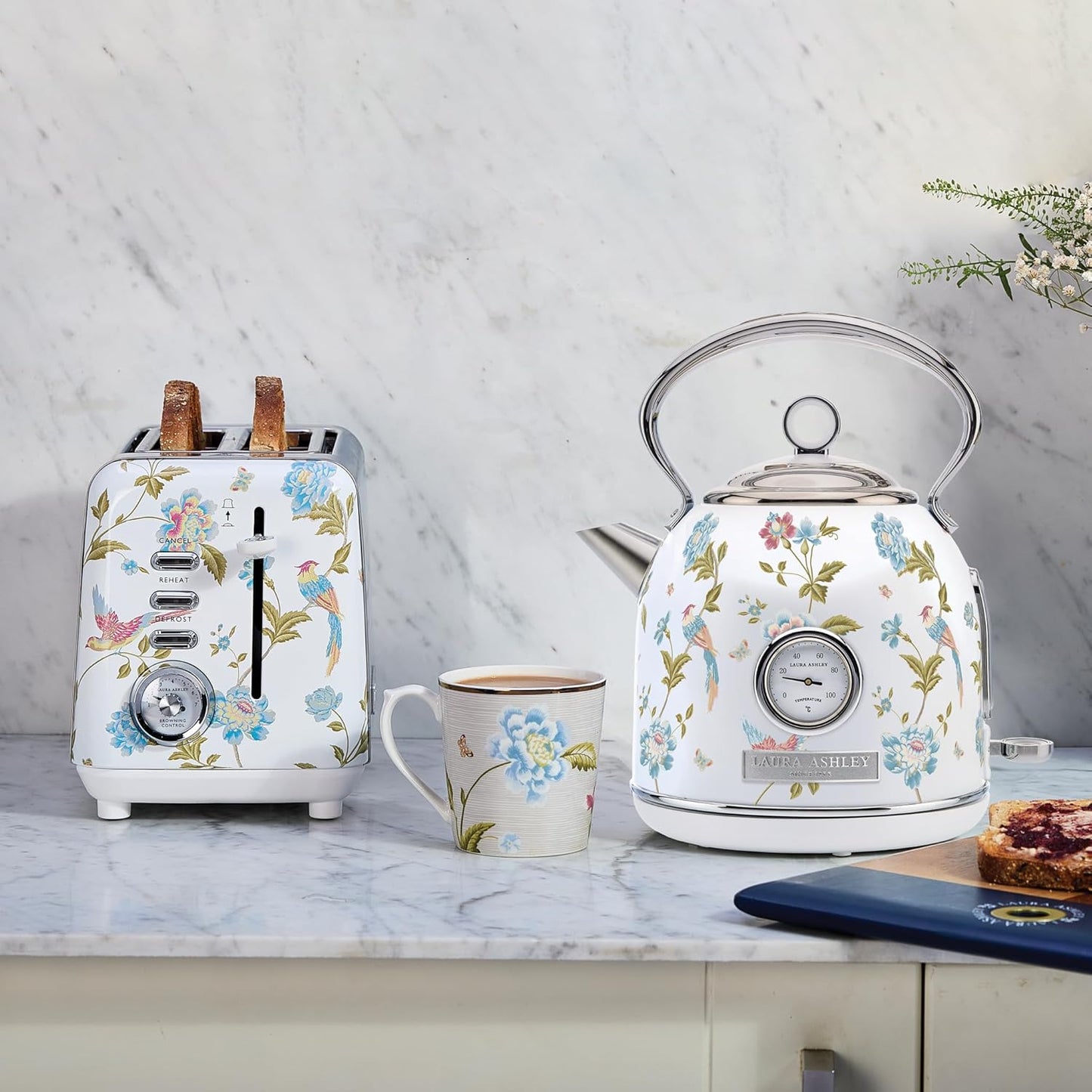 Elektrischer Wasserkocher und 4-Scheiben-Toaster Set, Elveden Weiss Elektrischer Wasserkocher und 4-Scheiben-Toaster