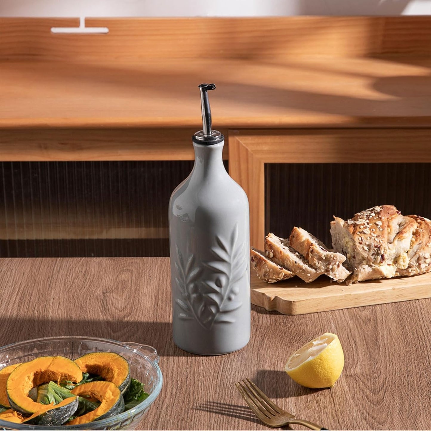 Keramische Olivenölspenderflasche 570ml, Grau Olivenblatt-Relief, 570 ml