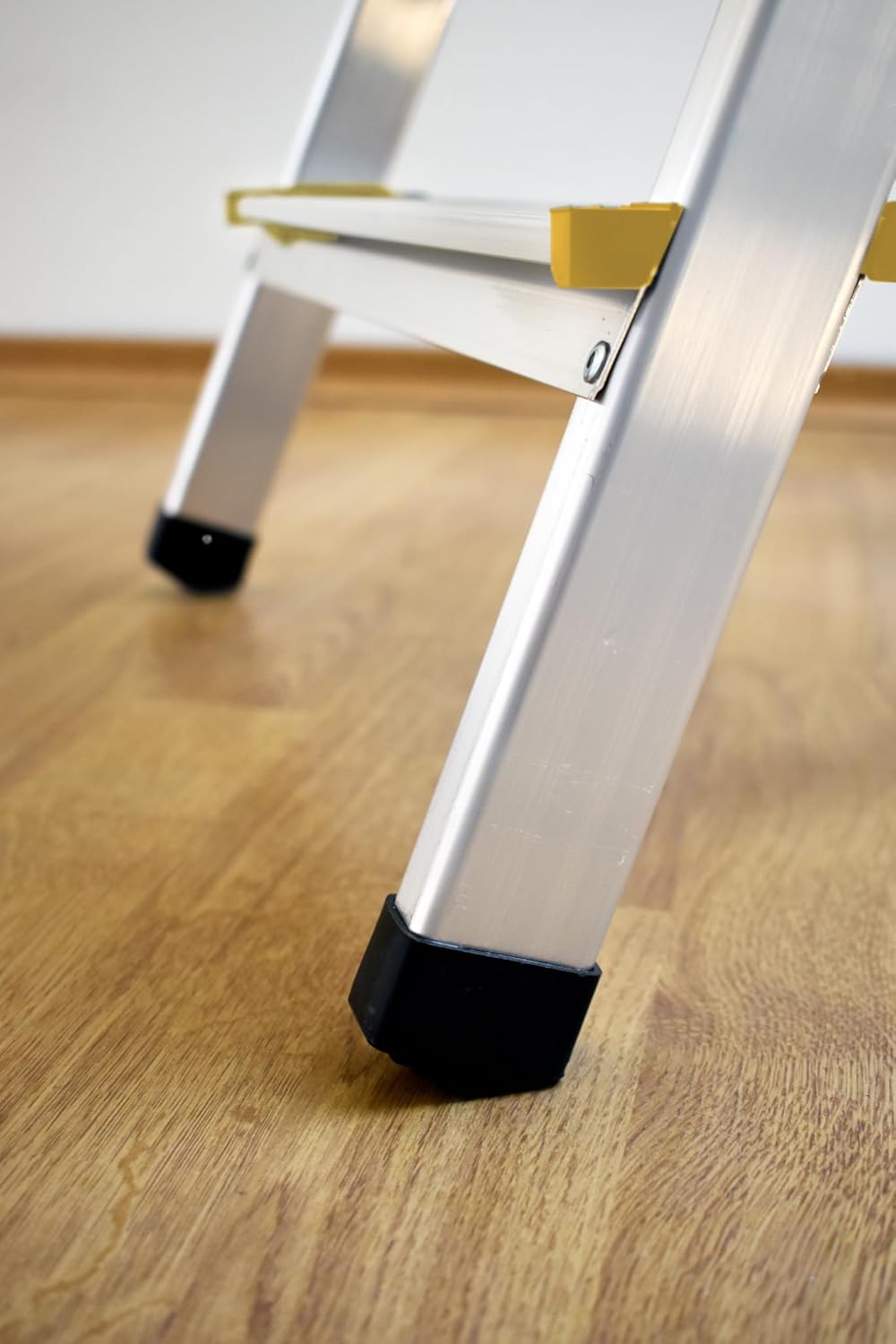 Klappbare Trittleiter mit 2 Stufen, 2 x 2 Stufen