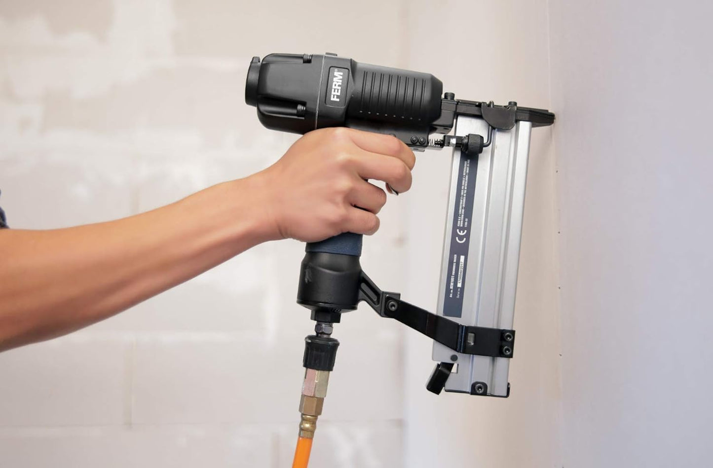 Pneumatischer Tacker