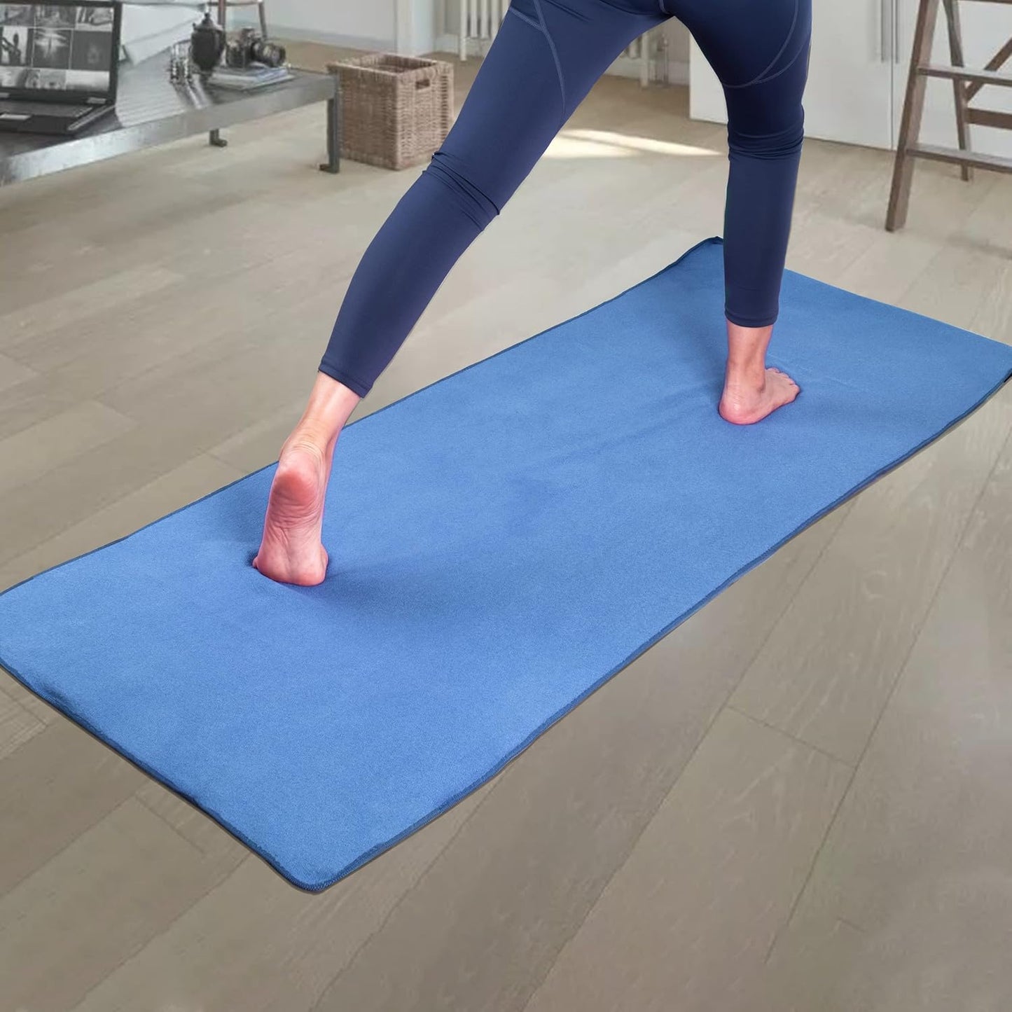 Rutschfestes Yoga Handtuch mit Bändern, Blau