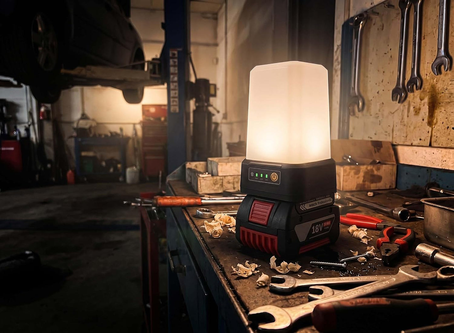 LED-Arbeitsleuchte mit 180° klappbarem Bosch-Adapter, 180° Klappbar Bosch-adapter