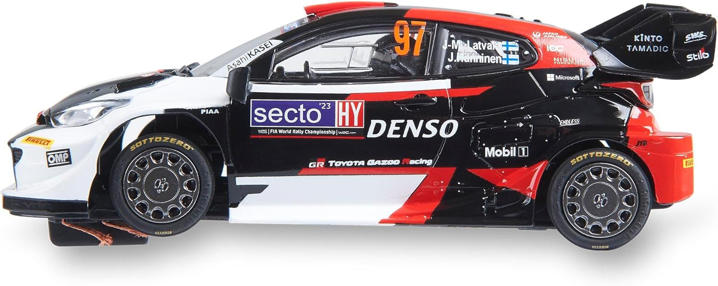Rennfahrzeug Slotauto Toyota Yaris WRC - Latvala Finland '23, Massstab 1:32