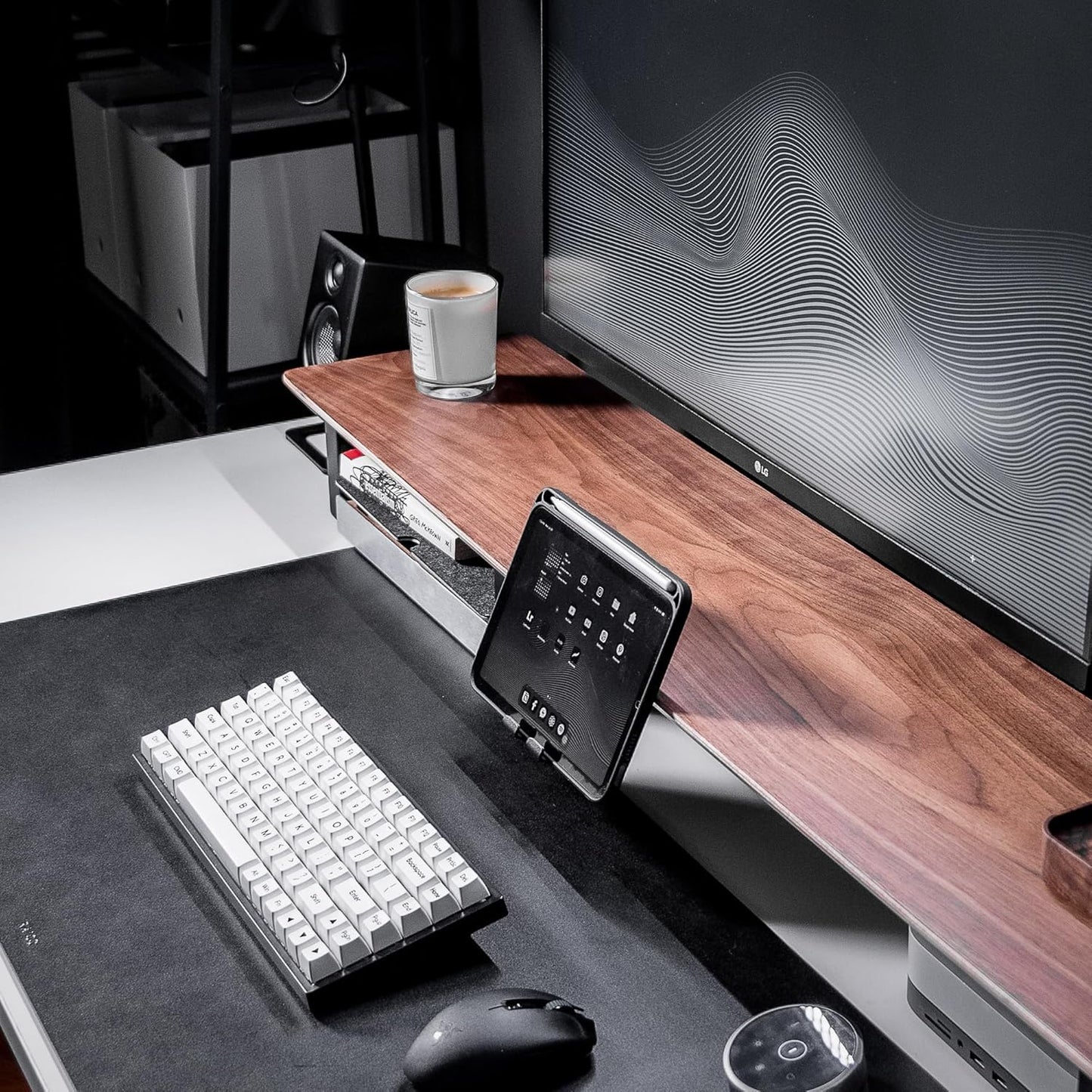 Monitorständer aus Walnussholz, Walnuss Full Length v2.0 | 116cm