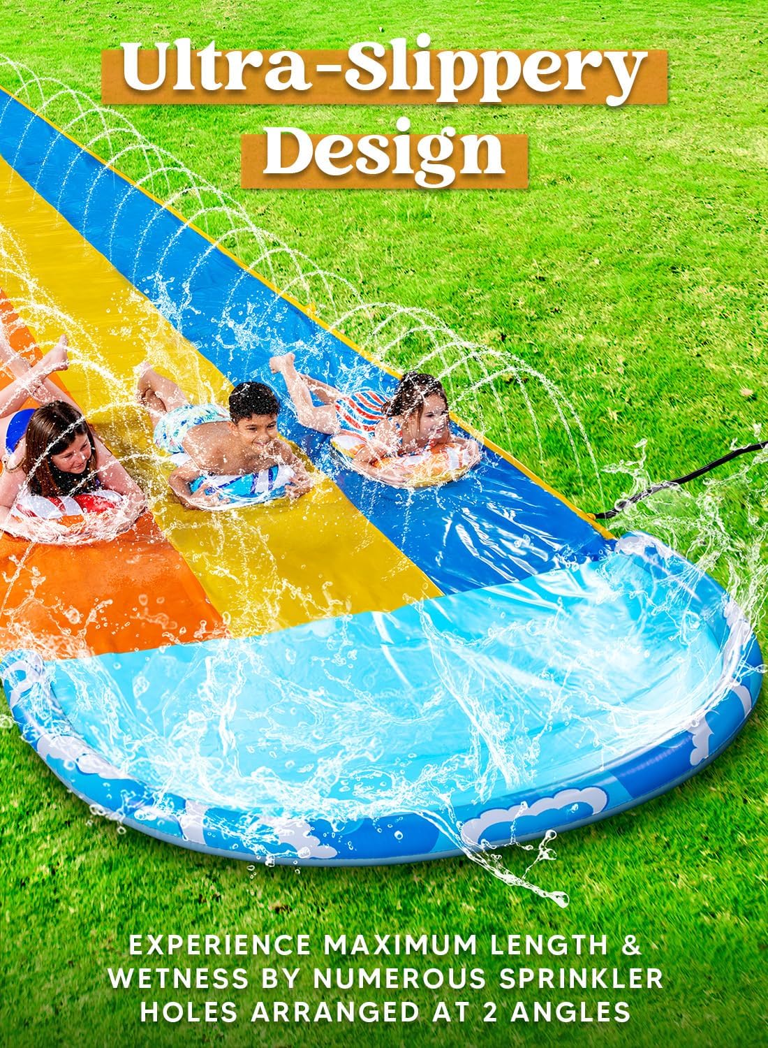 Garten-Wasserrutsche mit Bodyboards und Sprinkler