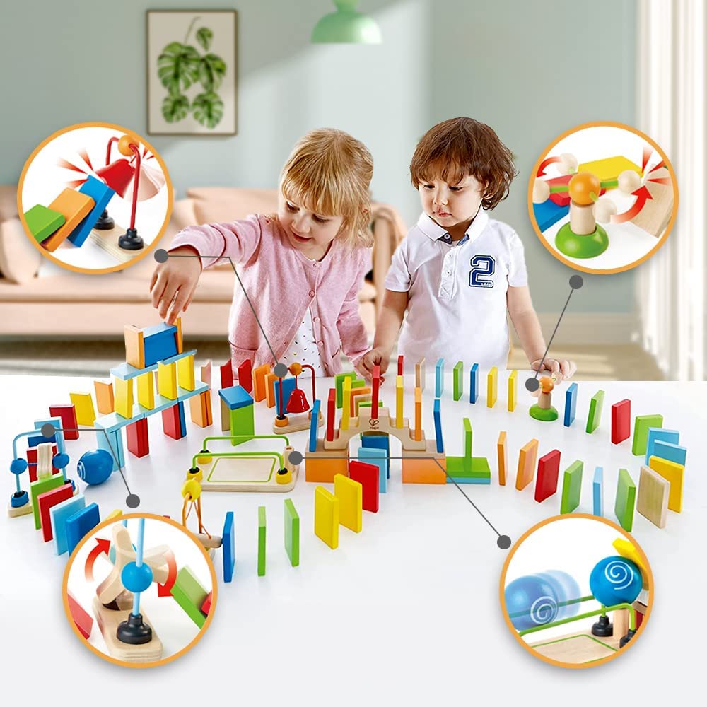 Domino Fantastico, Zeitgenössisch