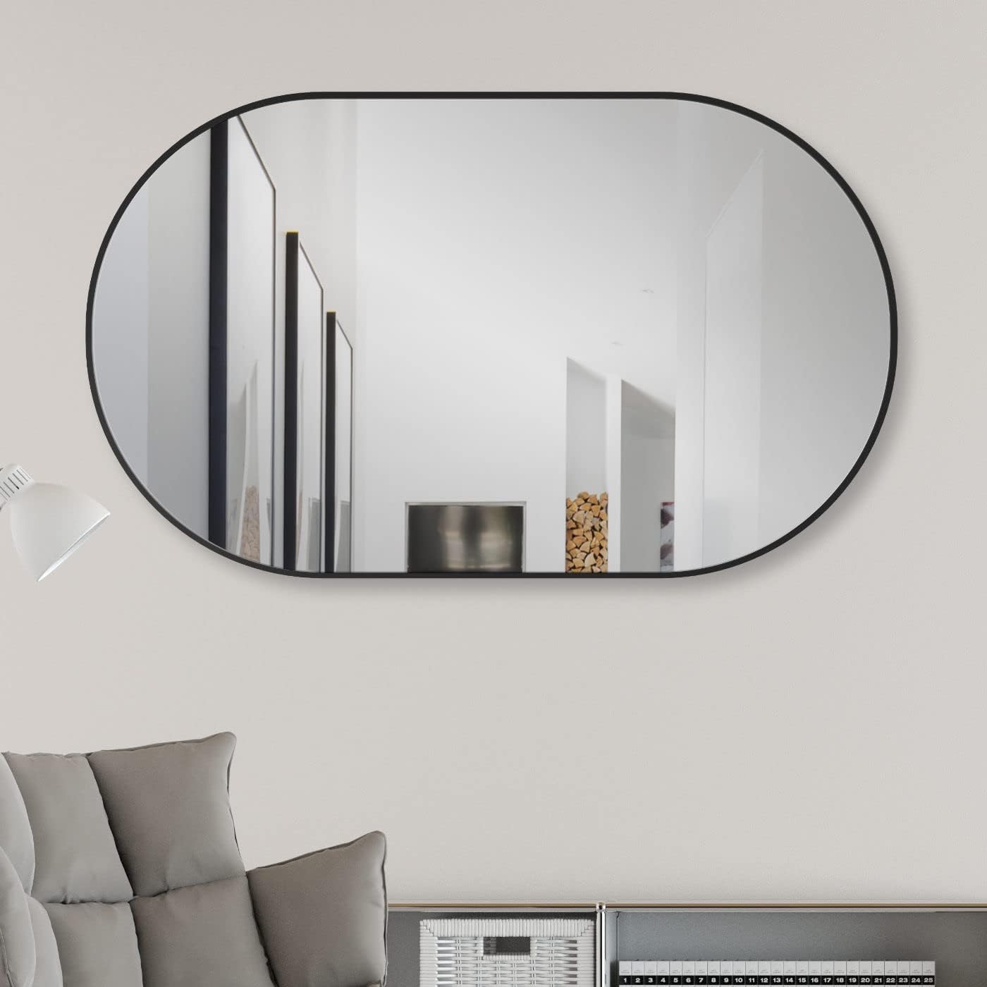 Ovaler Wandspiegel mit Metallrahmen, Schwarz 75x45cm oval