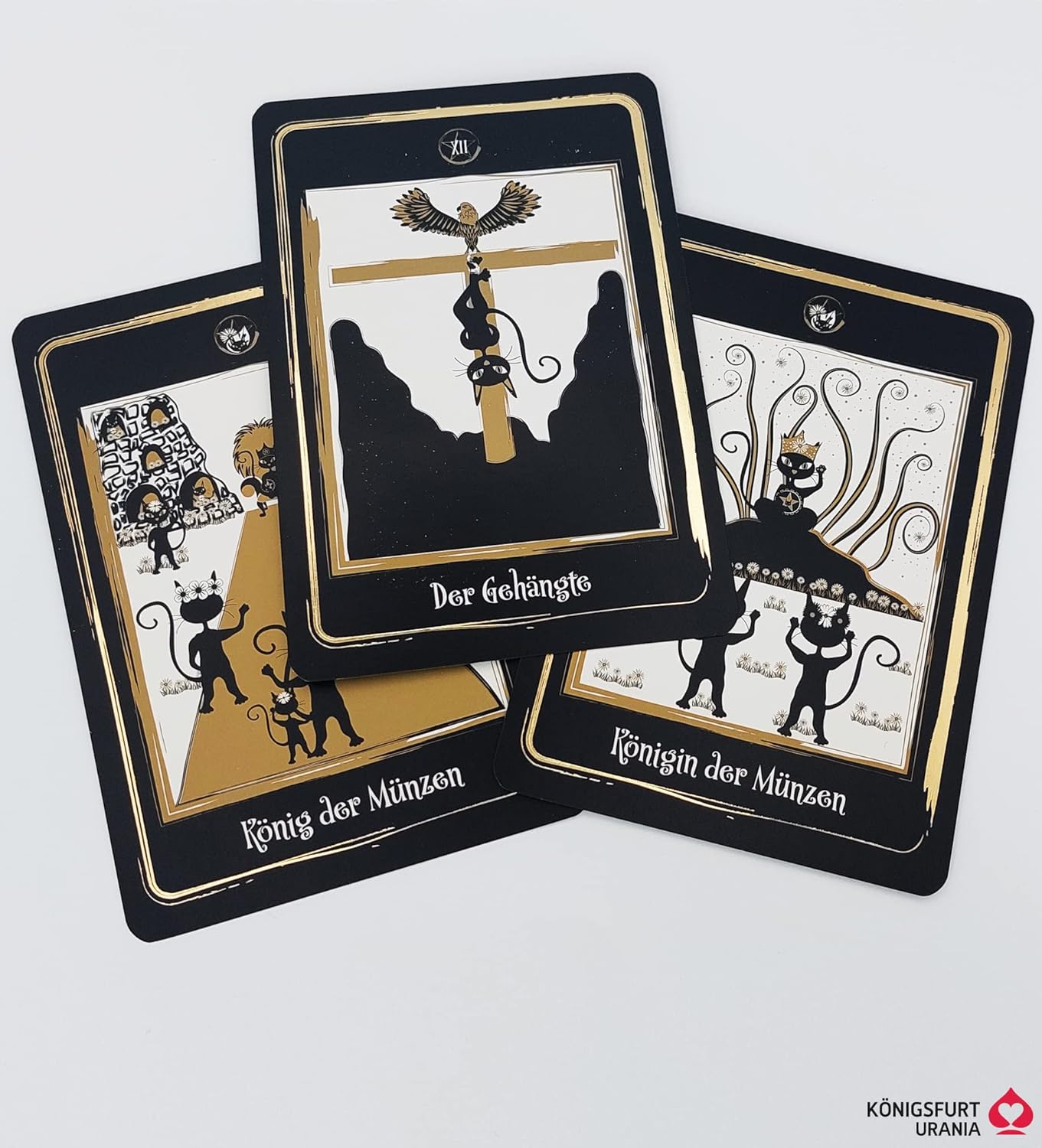 Golden Black Cat Tarot - Hochwertige Stülpdeckelschachtel mit Goldfolie, Gebundenes Buch