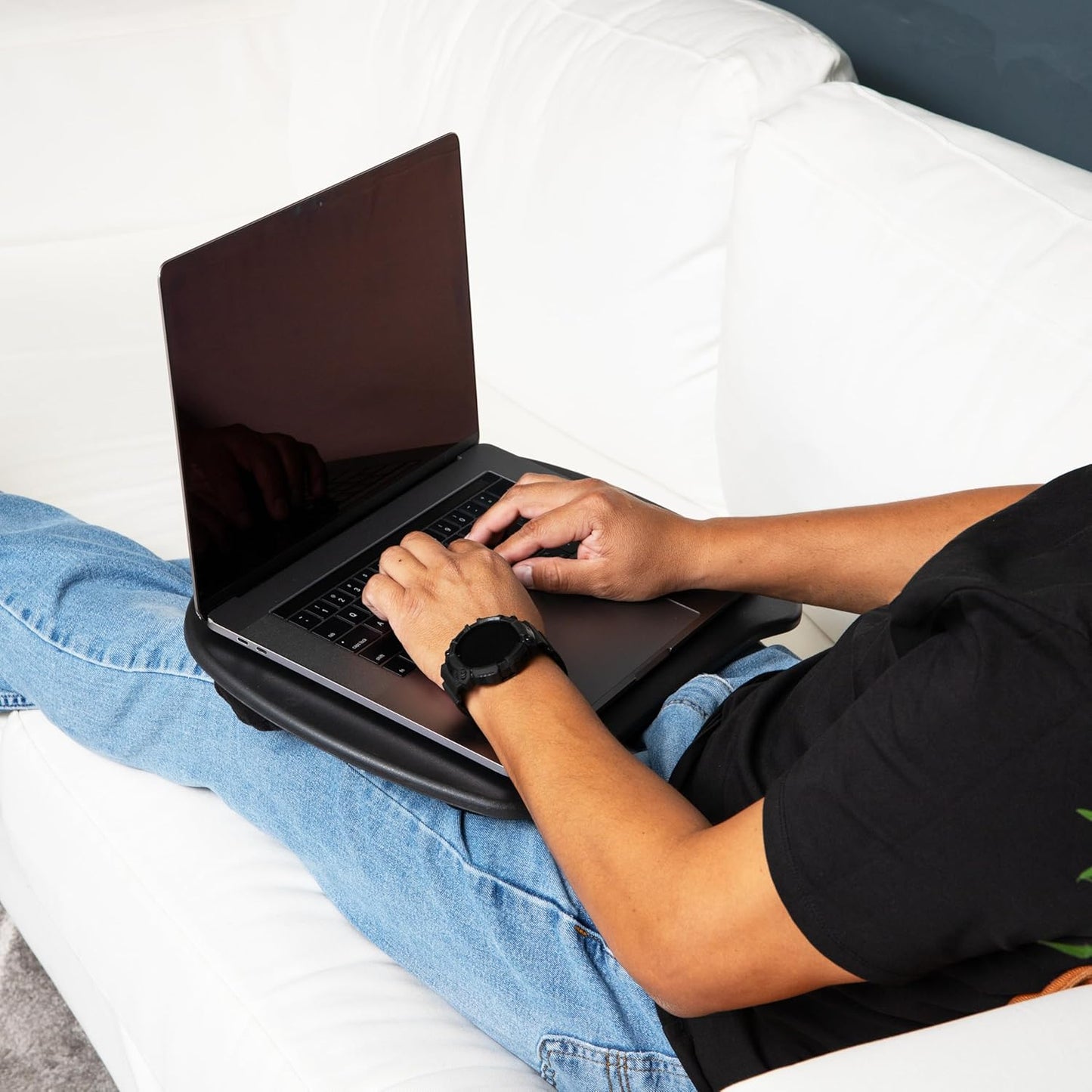 Tragbarer Laptop-Schreibtisch mit Kissen, Schwarz