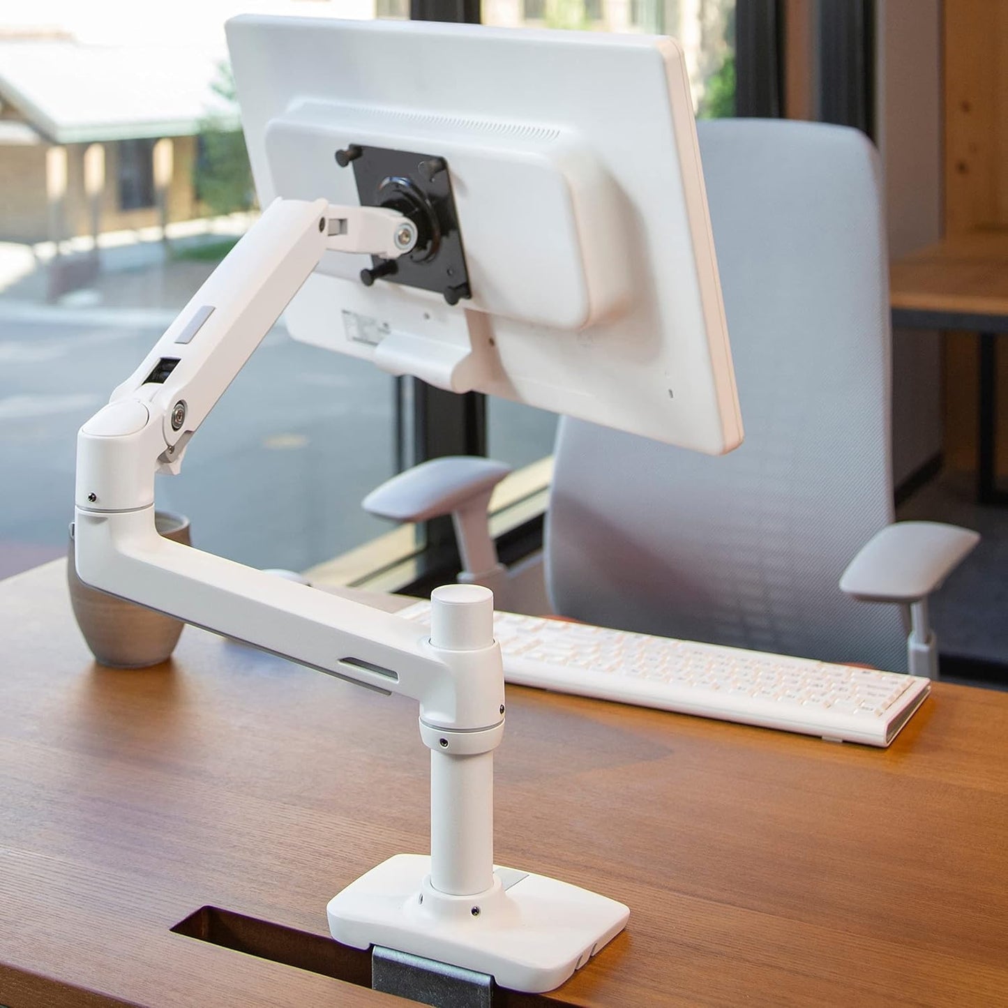 LCD Tisch-Monitorarm für 32 Zoll Displays, Weiß LX Arm Weiß