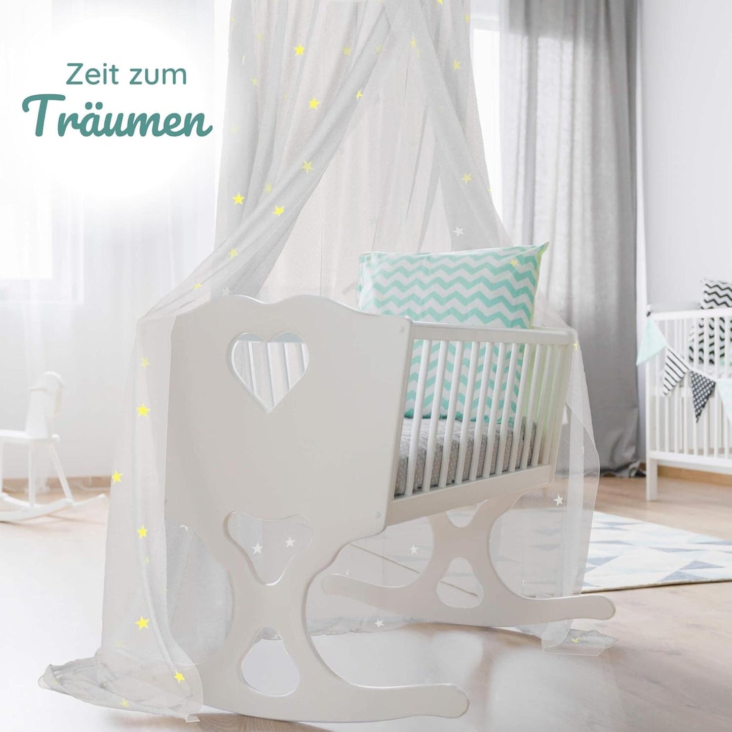 Baldachin für das Kinderzimmer, Transparent mit Sternen
