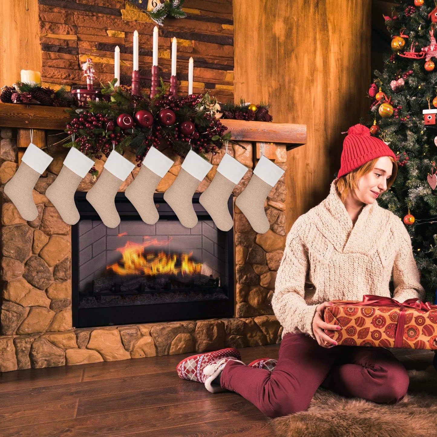 7 Stück Weihnachtsstrümpfe zum Befüllen & Aufhängen, Flachsfarben 7