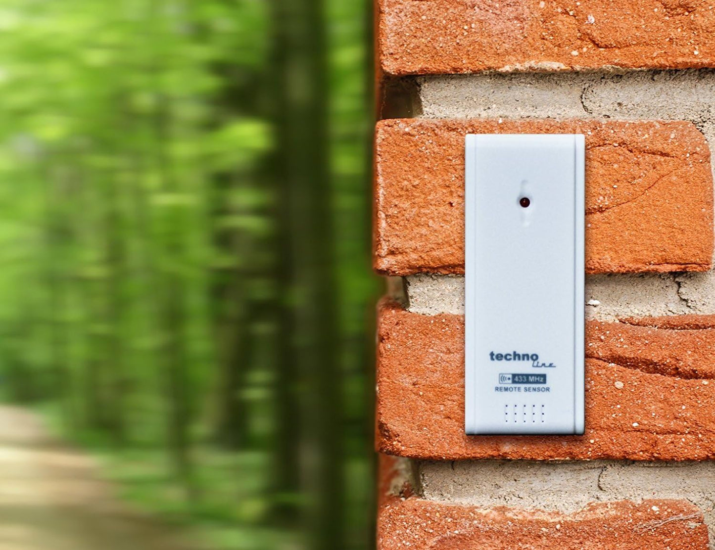 Digitale Wetterstation WS 9767 mit Funkuhr, schwarz mit Batterien
