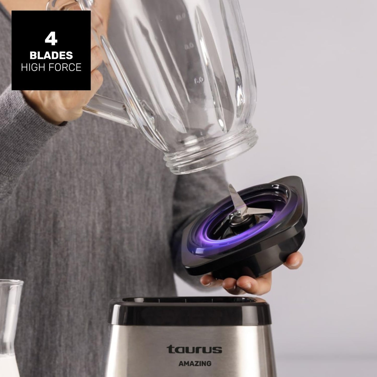 Standmixer mit Turbofunktion
