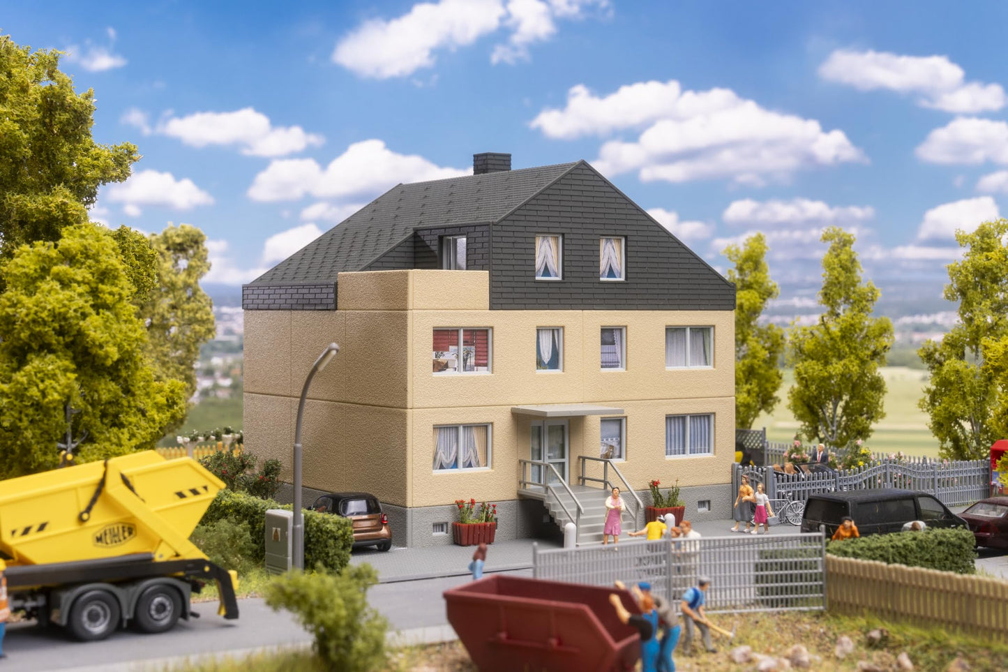 Mehrfamilienhaus Modell für Spurweite H0
