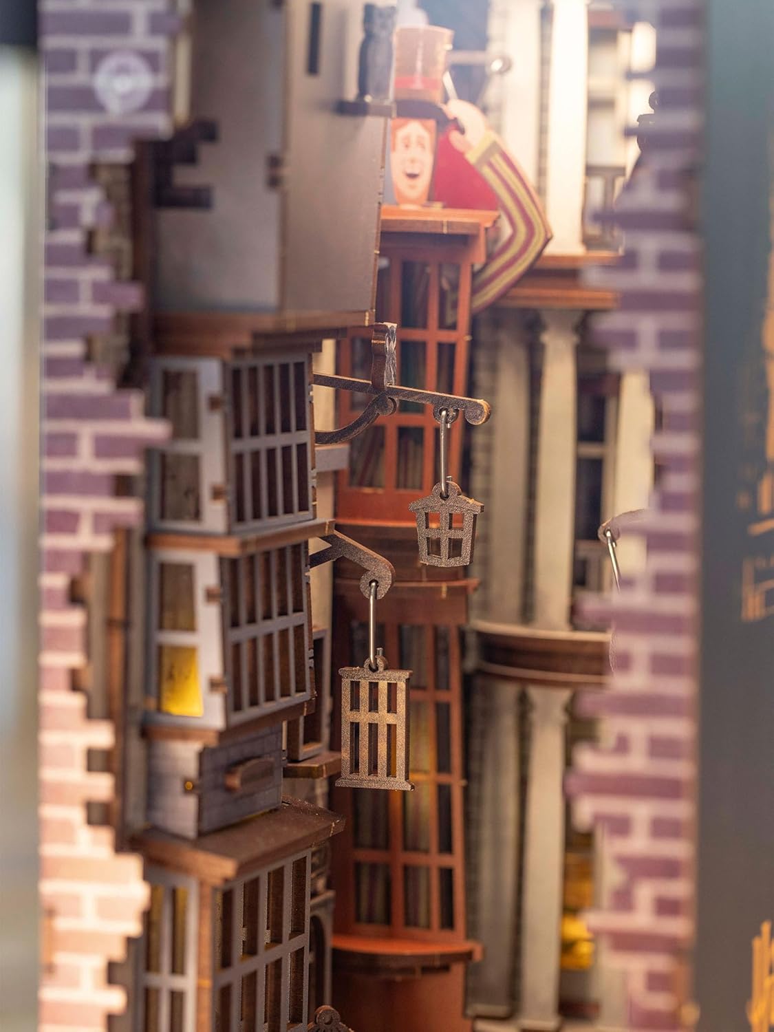 3D Book Nook Modellbausatz Diagon Alley, Harry Potter (Diagon Alley)