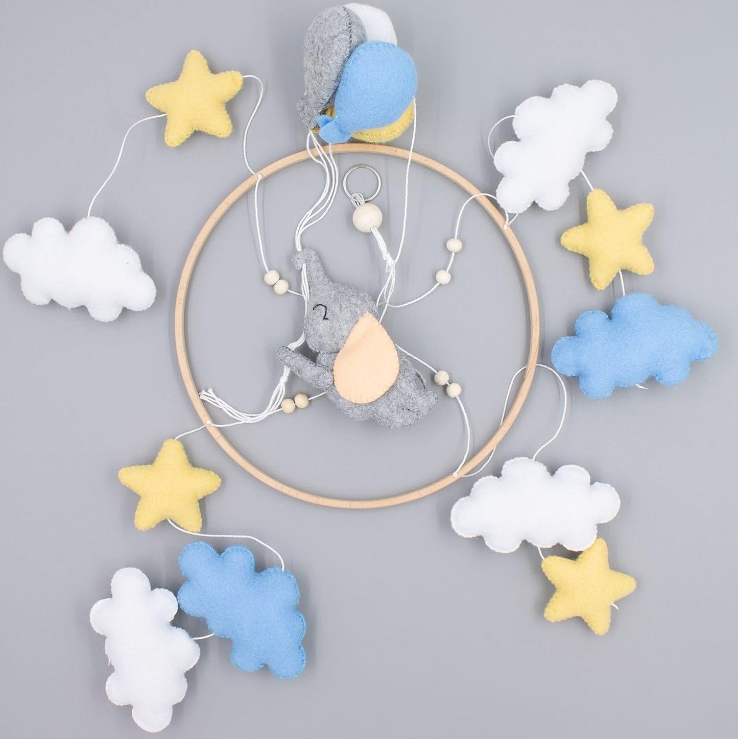 Baby-Mobile mit Elefanten und Holzring, Elefant 1