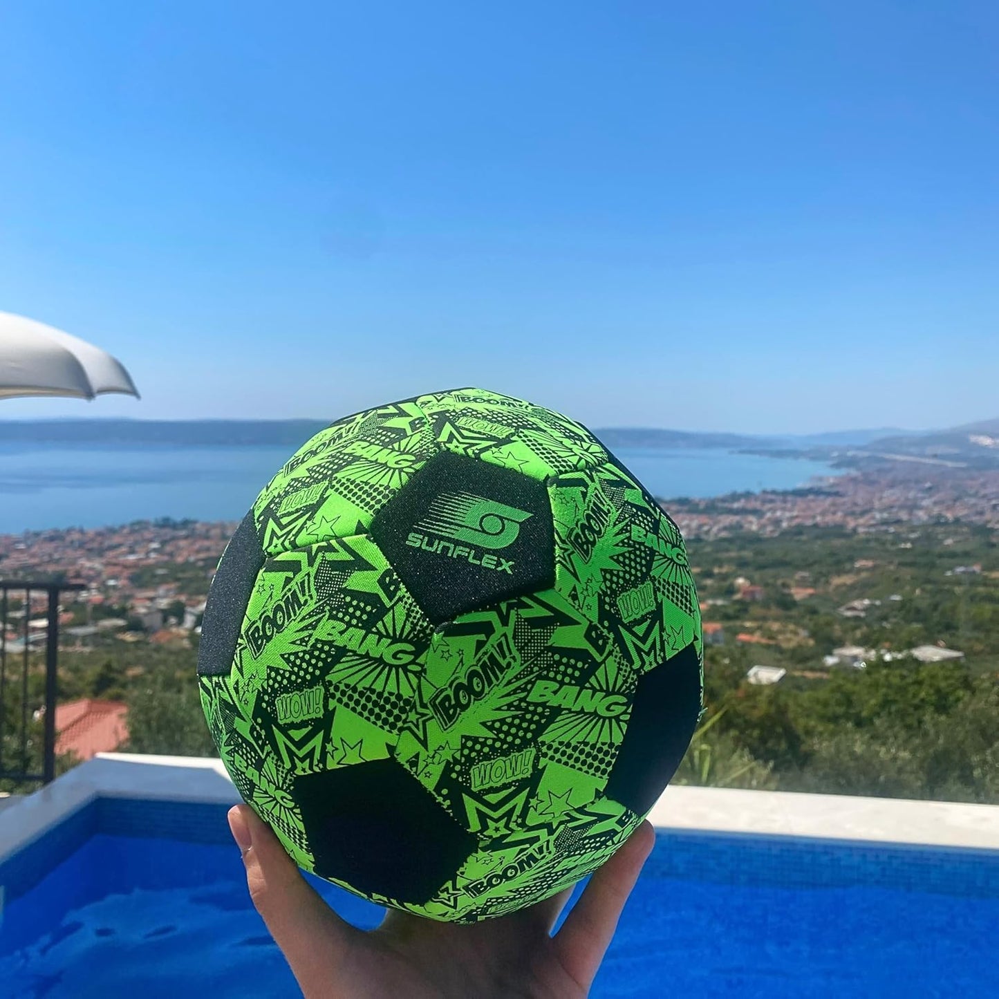 Beach-Fussball, Grün