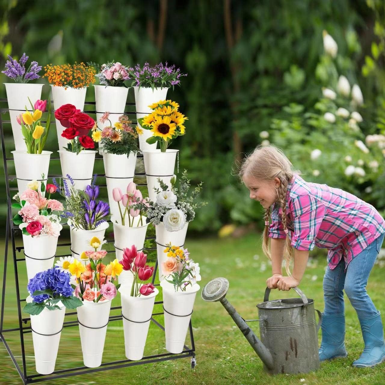 Blumenständer mit Eimern, C