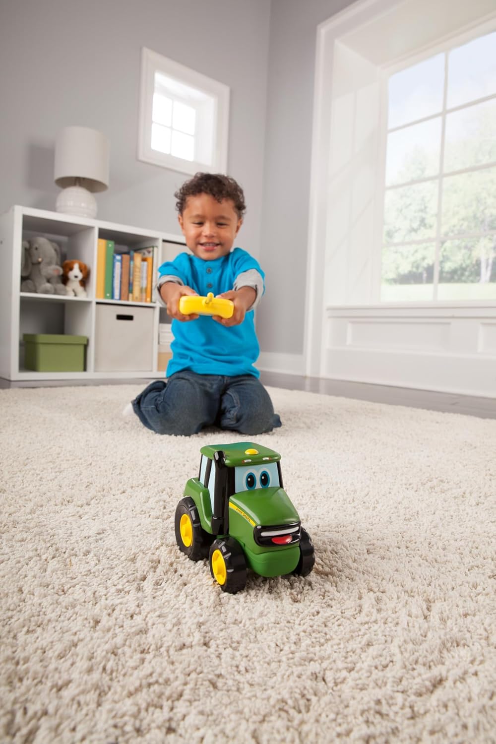 Kinder Traktor Ferngesteuert Modell 42946A1, Ferngesteuerter Johnny