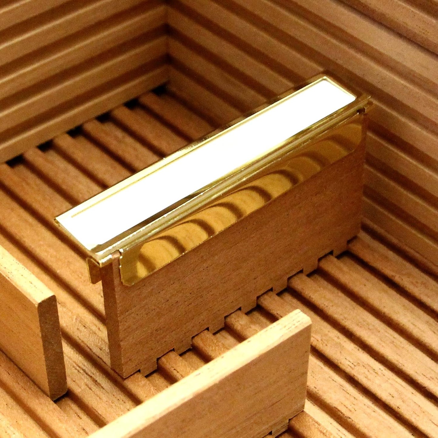 Humidor Cedro-Deluxe