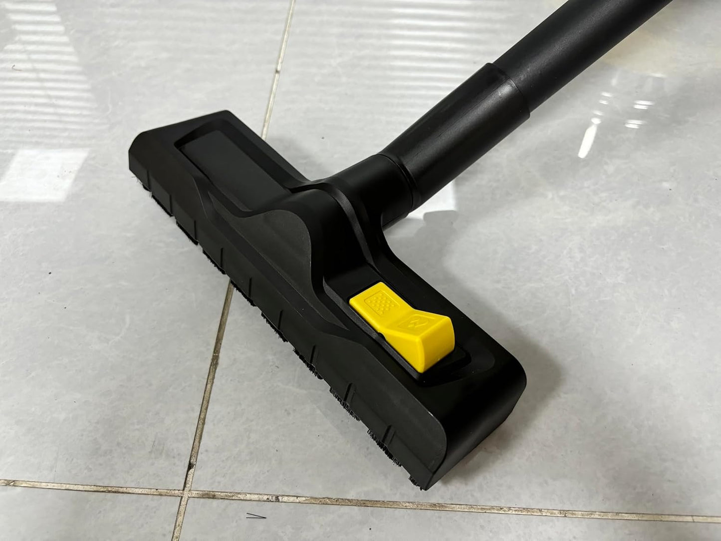 Ersatz-Bodendüse für Nass-Trockensauger, Black