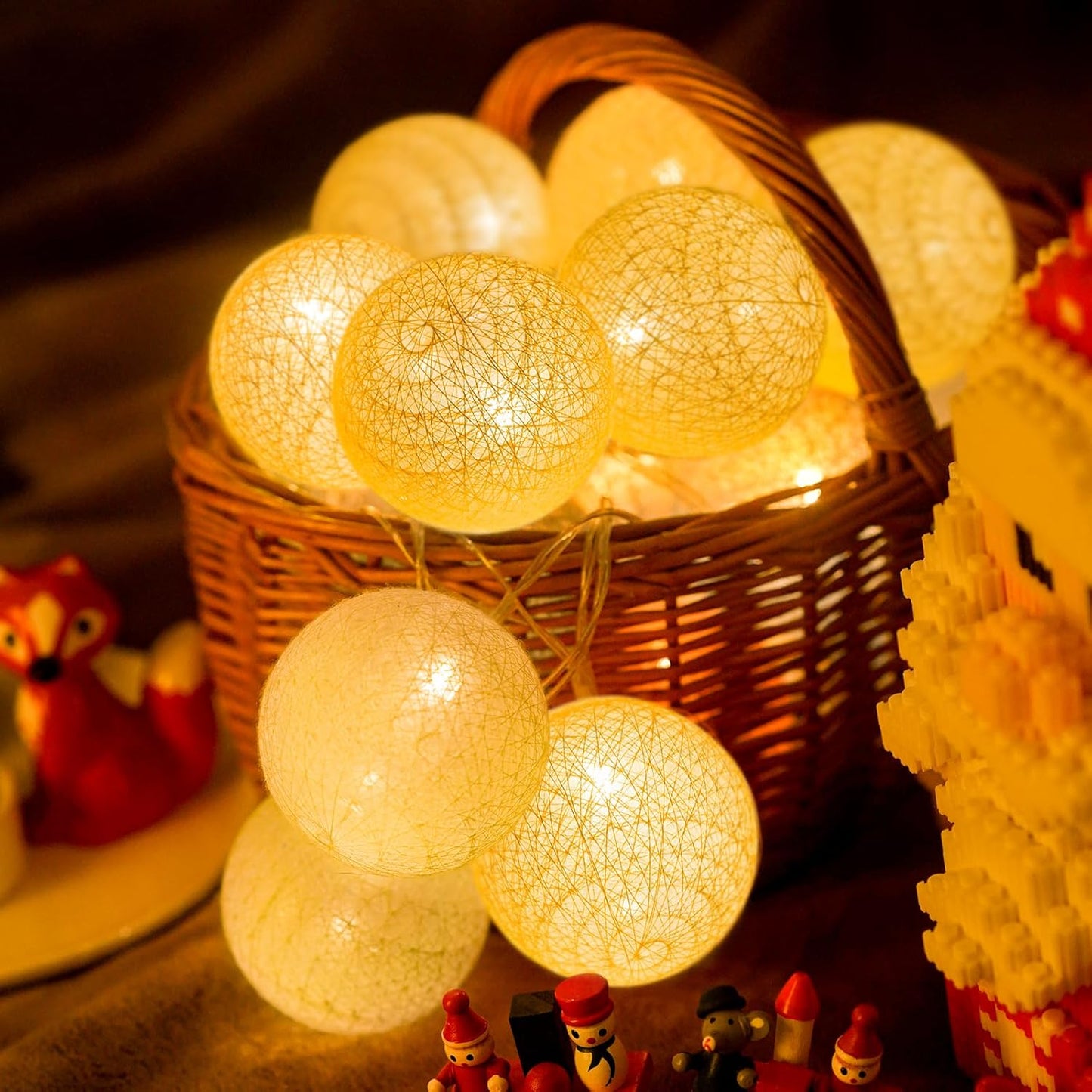 Lichterkette mit 20 LED Cotton Balls (3,8 m), Batteriebetrieben Weiß