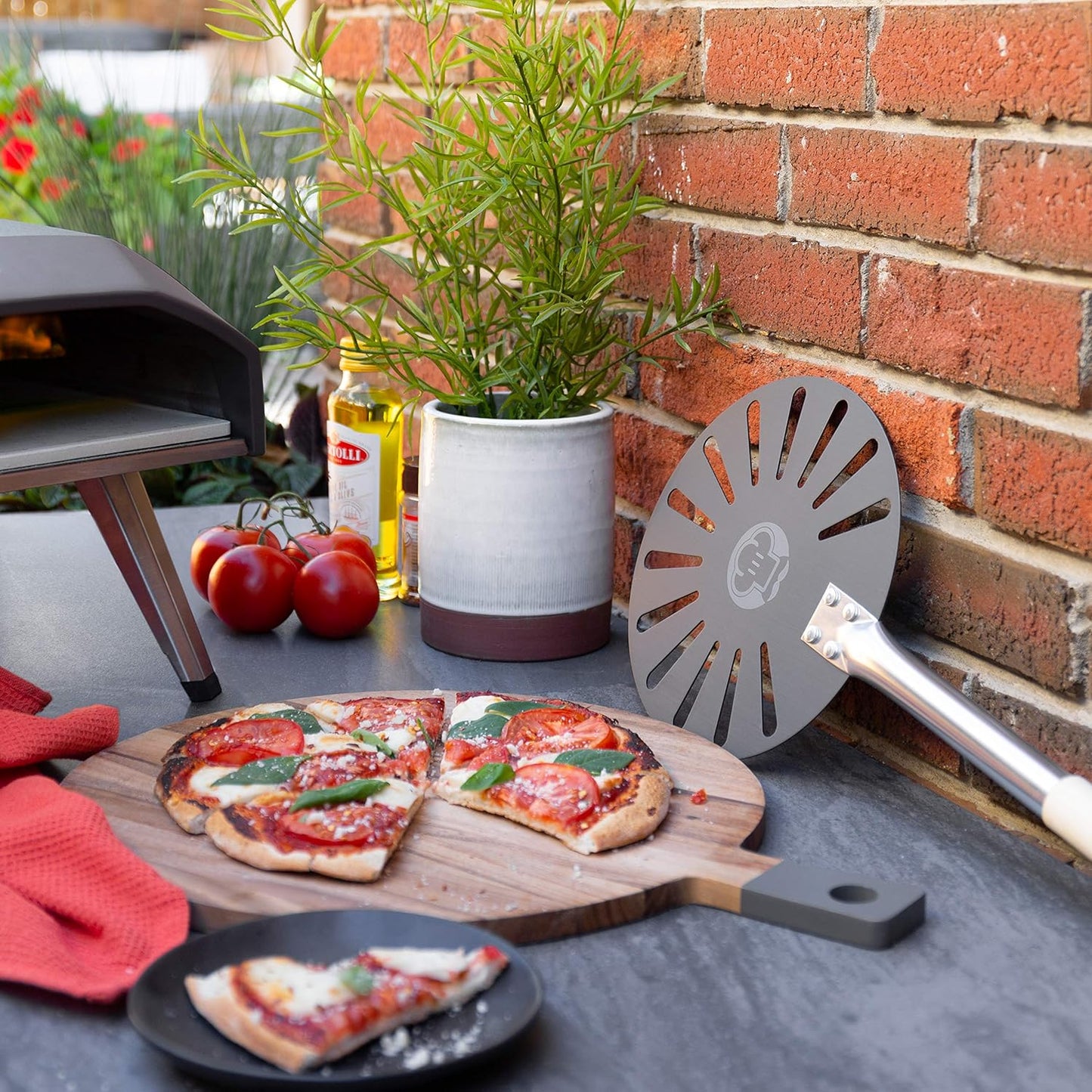 Pizzaschieber mit verstellbarem Holzgriff, 22,9 cm (9 Zoll) rotierende Schaufel