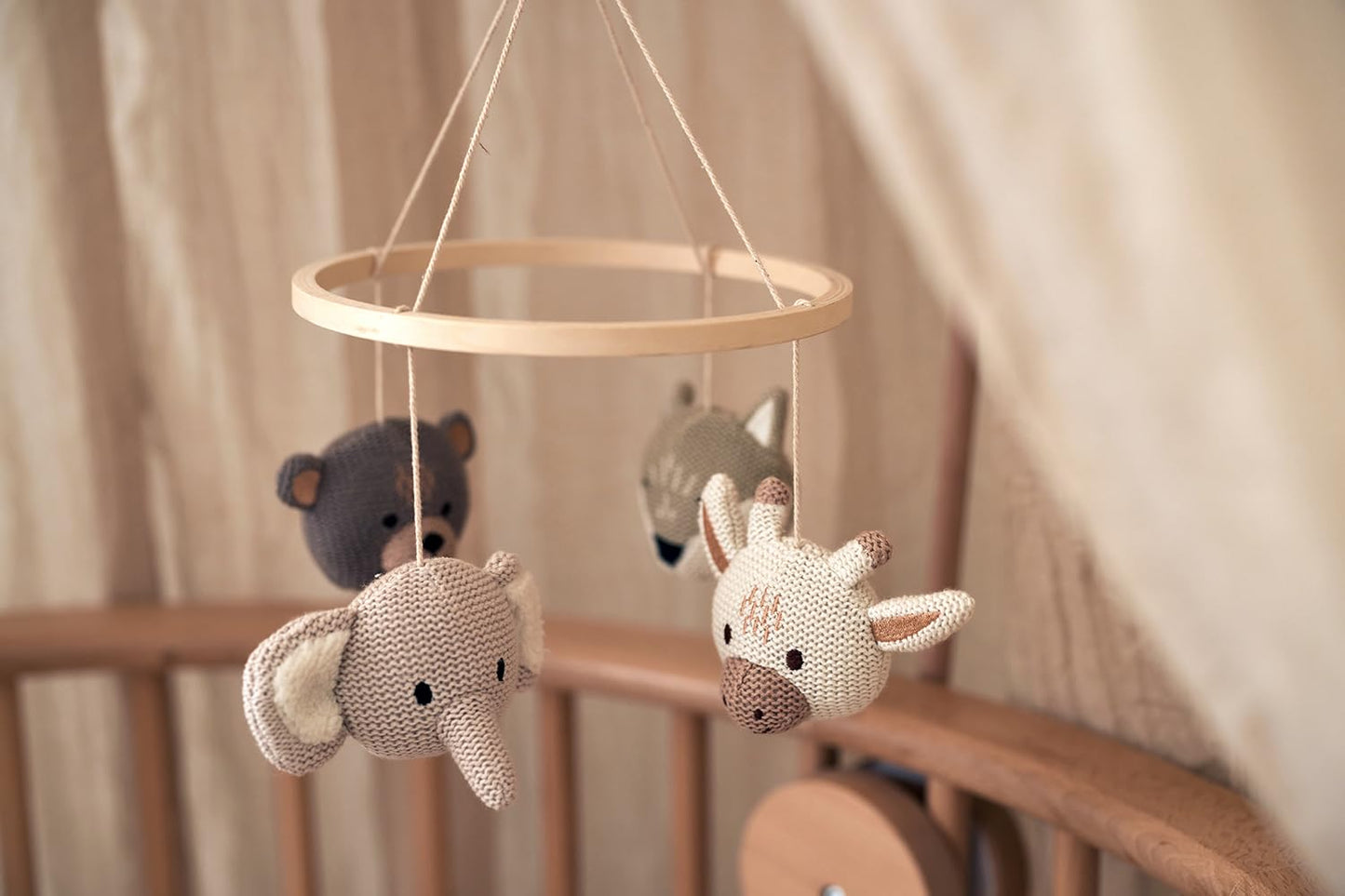 Mobile Animals Knit, Animals
