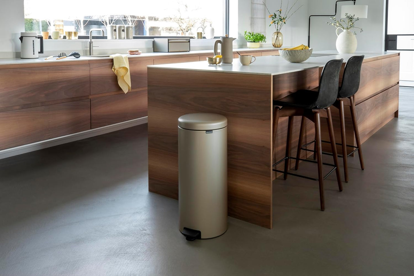 Treteimer mit Pedal, 30 Liter Kapazität, 30 Liter Champagne