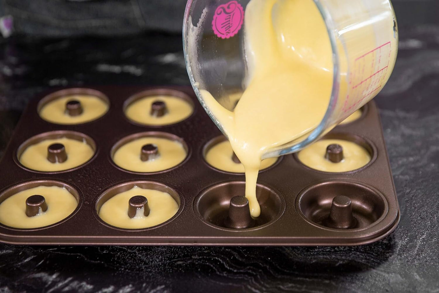 Donutform für 12 Donuts