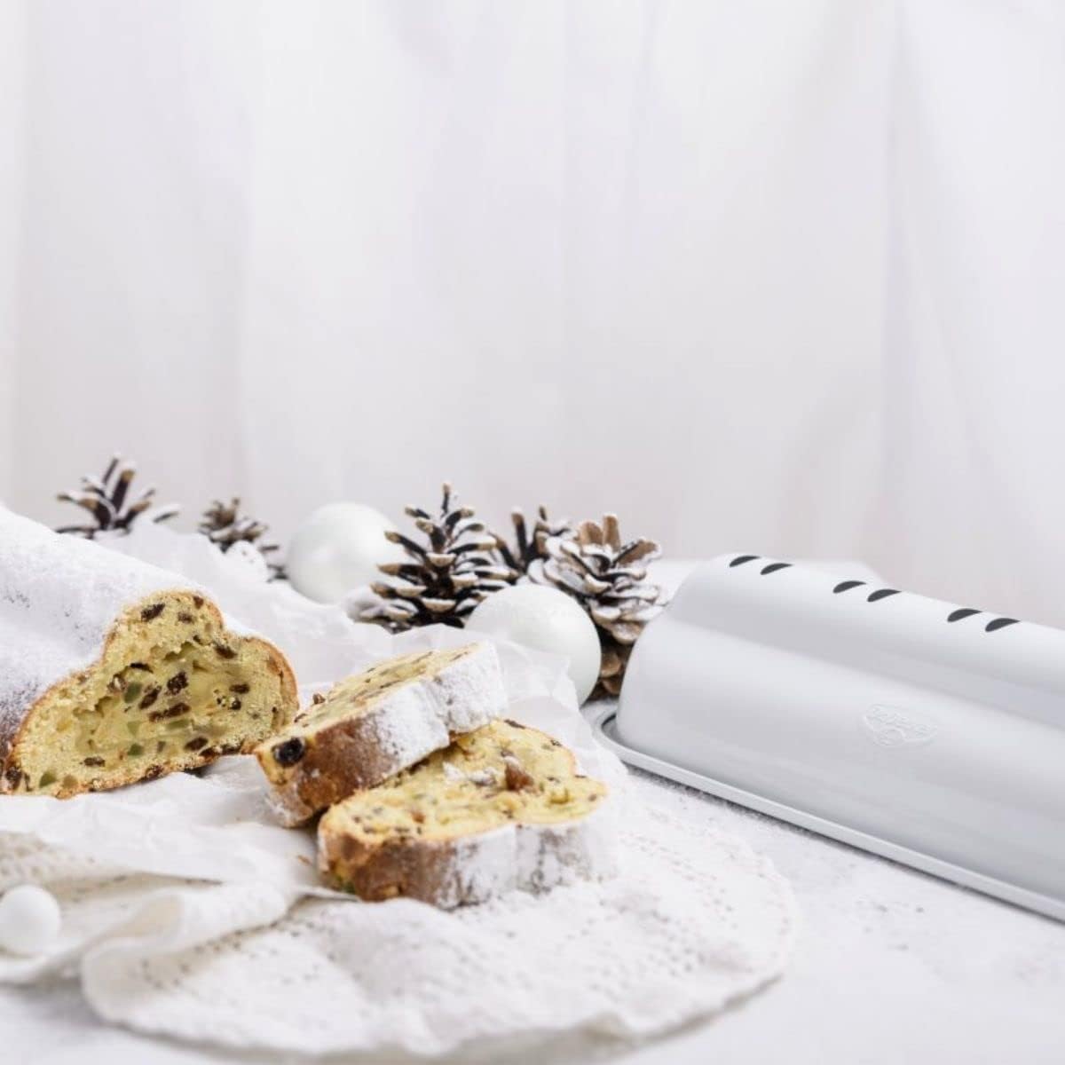 Stollenbackform White Christmas Baking