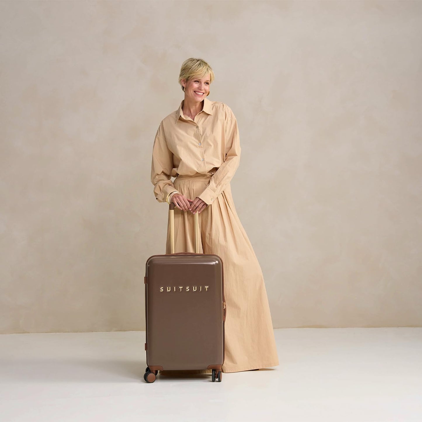 Grosser Hartschalenkoffer Fab Seventies, Cocoa Brown Mittelgrosser Koffer