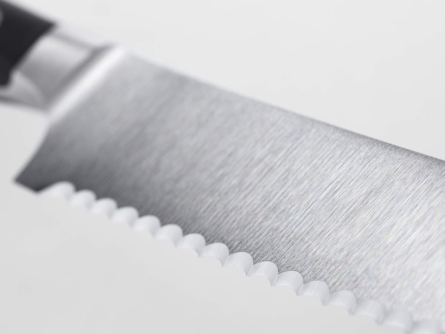 Classic Ikon Aufschnittmesser, 14 cm Gemüsemesser mit Wellenschliff