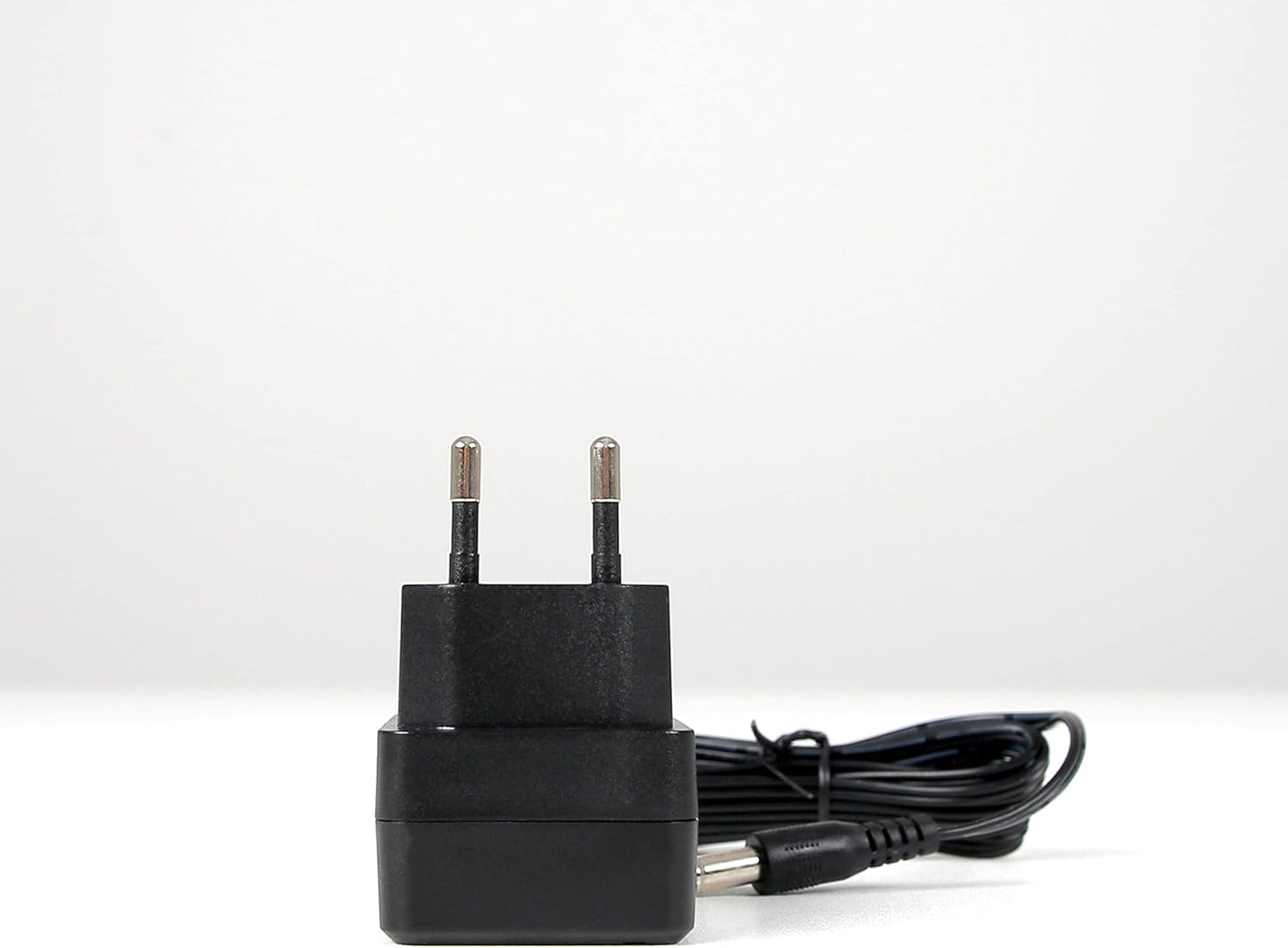 Akku Staubsauger-Adapter 100-240V 50/60Hz 0,5A