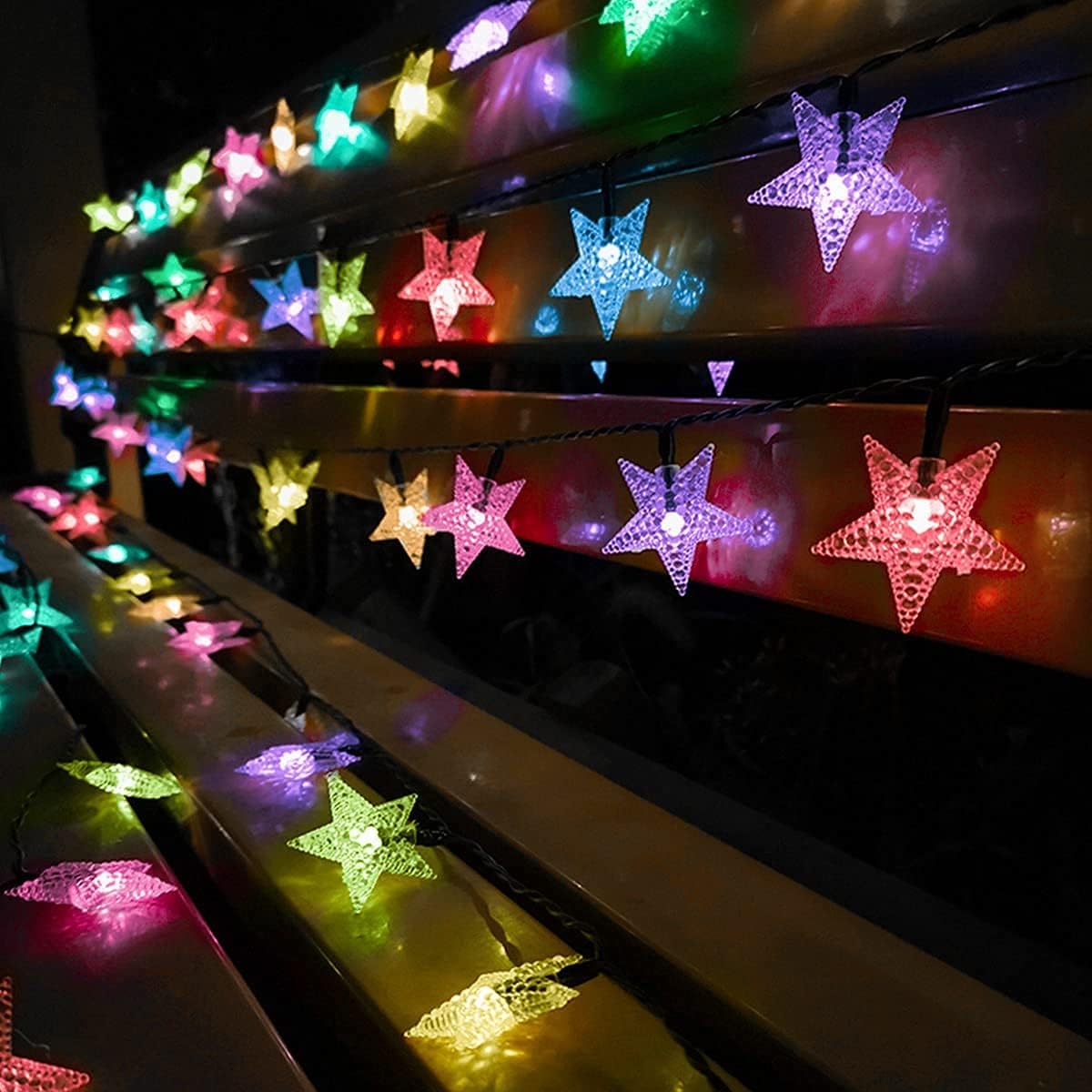 Sternenförmige Solar LED Lichterkette, wetterfest, Bunt (1,19 €/M)