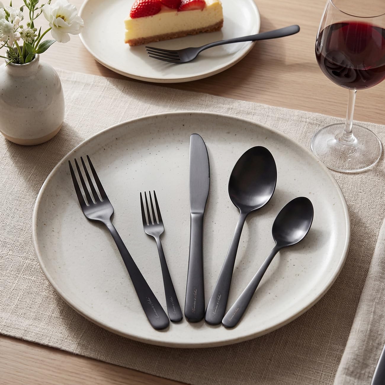 30-teiliges Edelstahlbesteck-Set