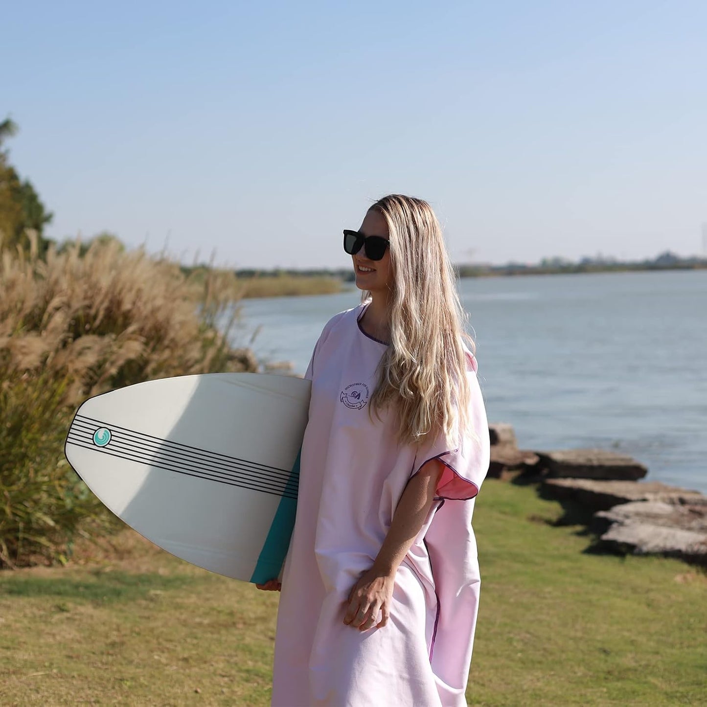 Surf Poncho mit Kapuze, Violett