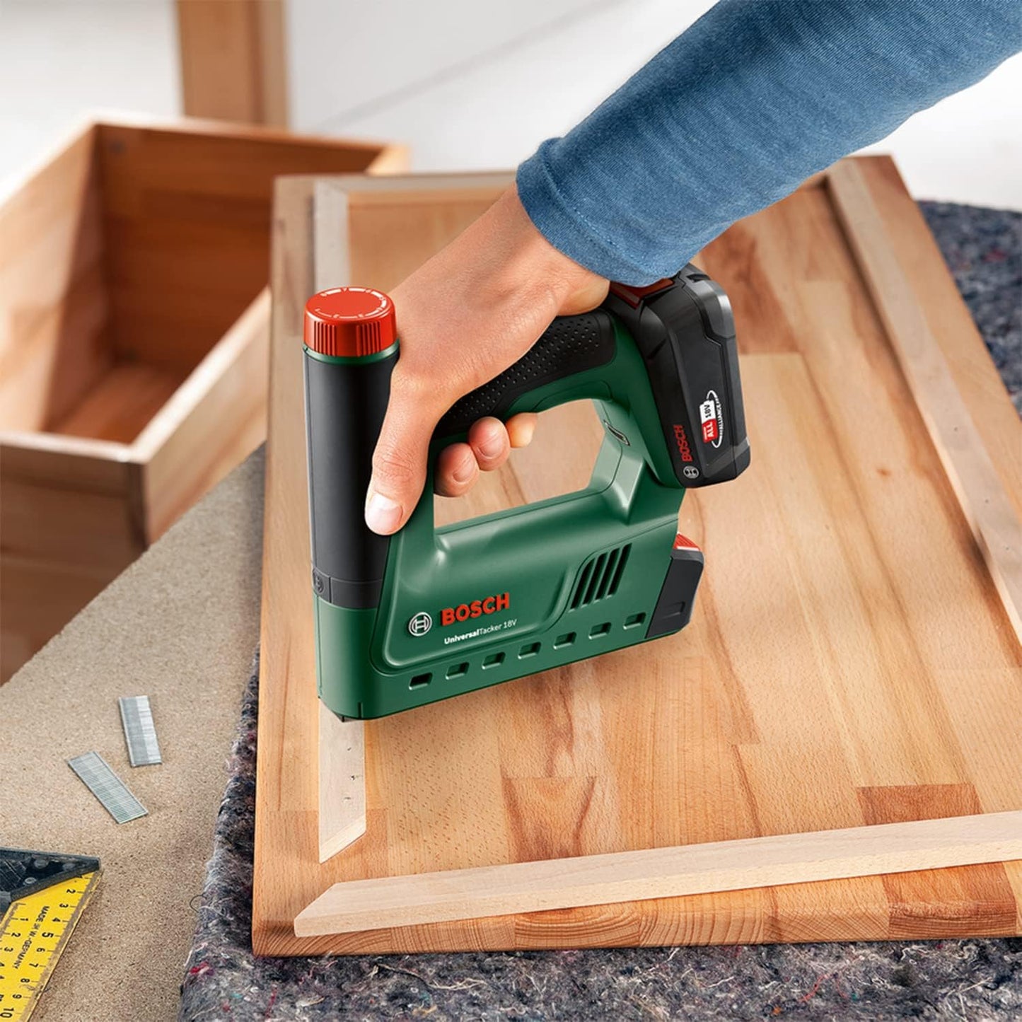 UniversalTacker 18V-14