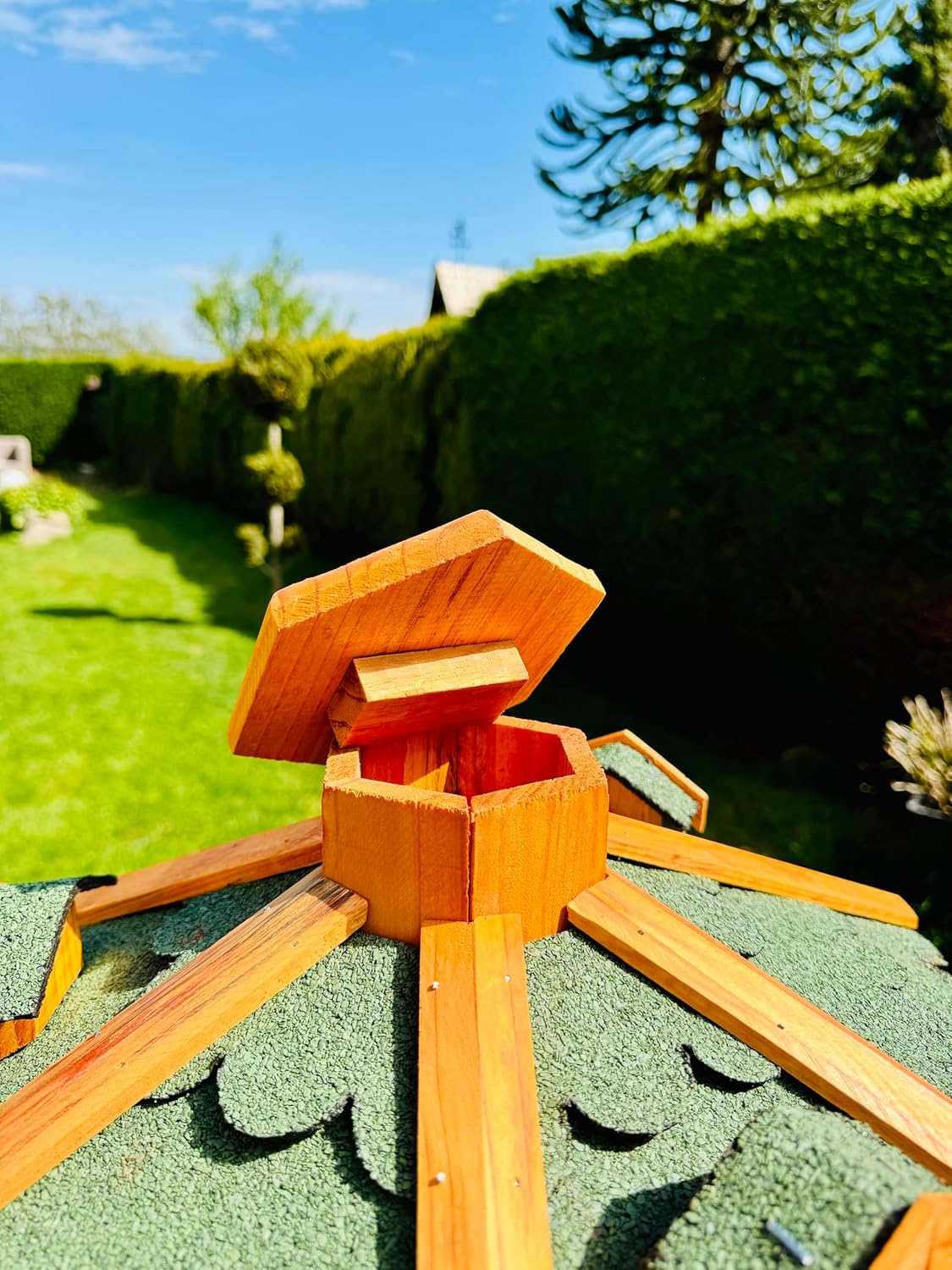 Sechseck Vogelhaus XL ohne Ständer, wetterfest, Grösse XL ohne Ständer Grün - Braun